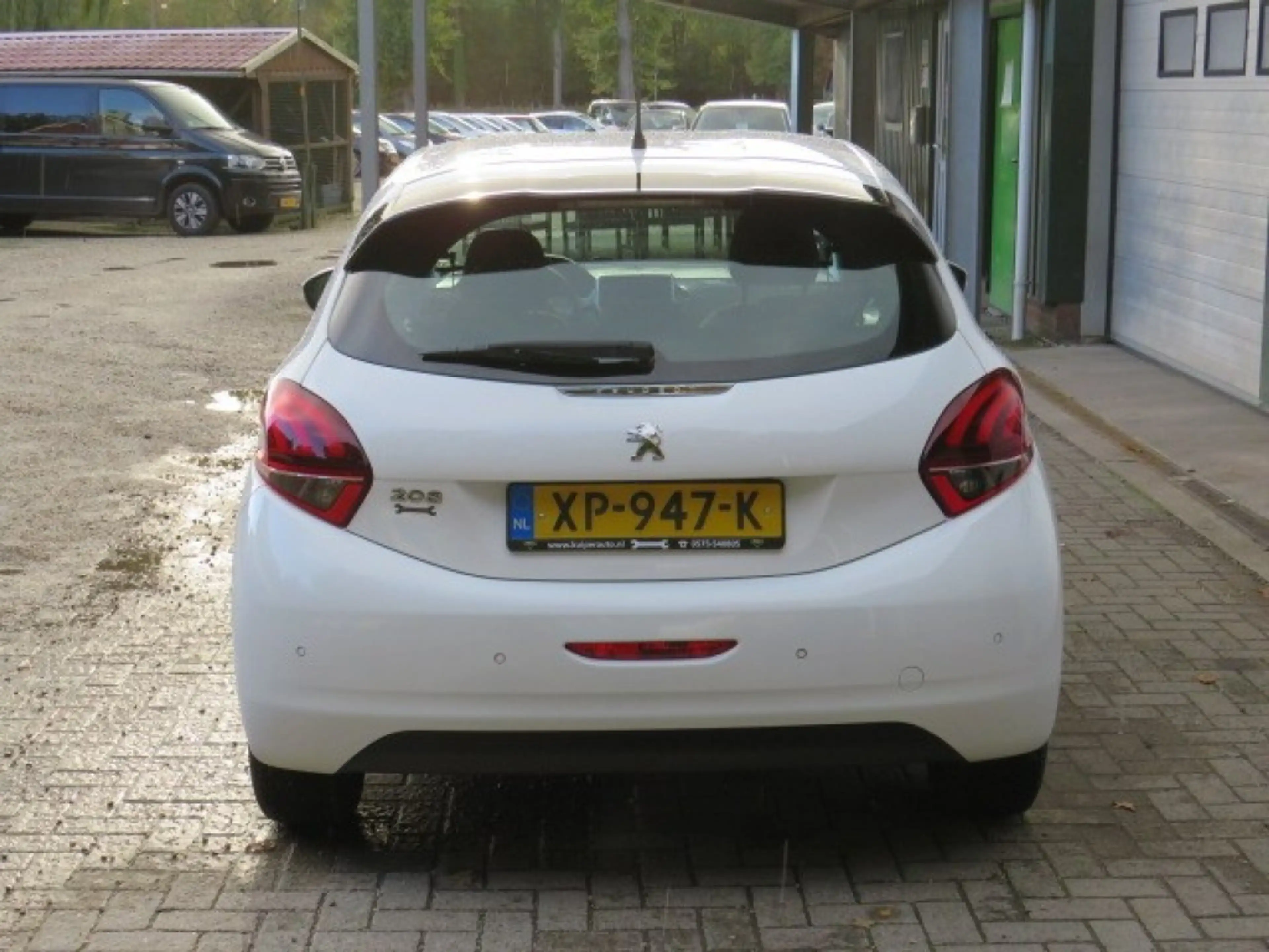Peugeot 208 1.2 PURET. SIGNATURE — photo 6