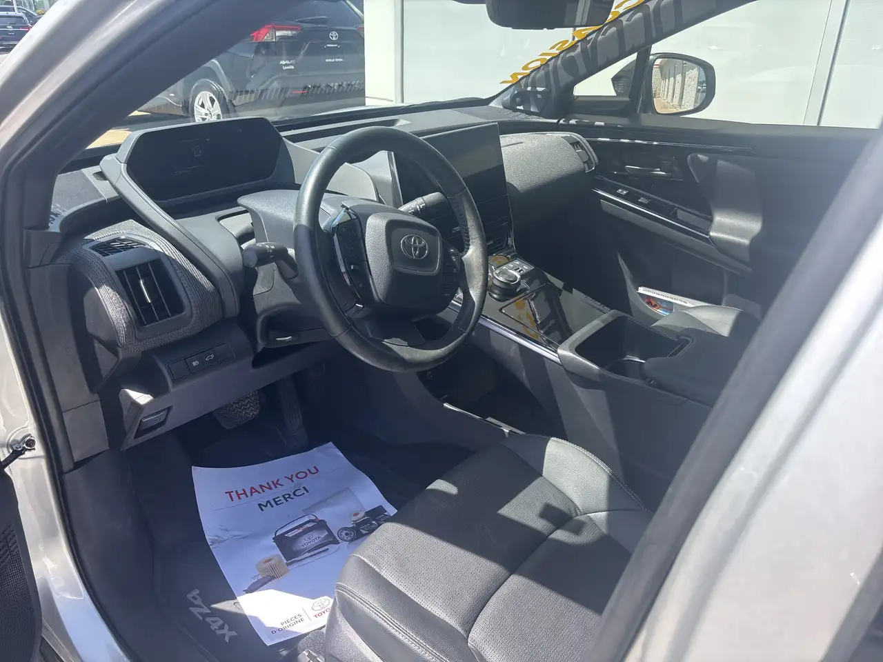 Toyota bZ4X снимка Toyota bZ4X