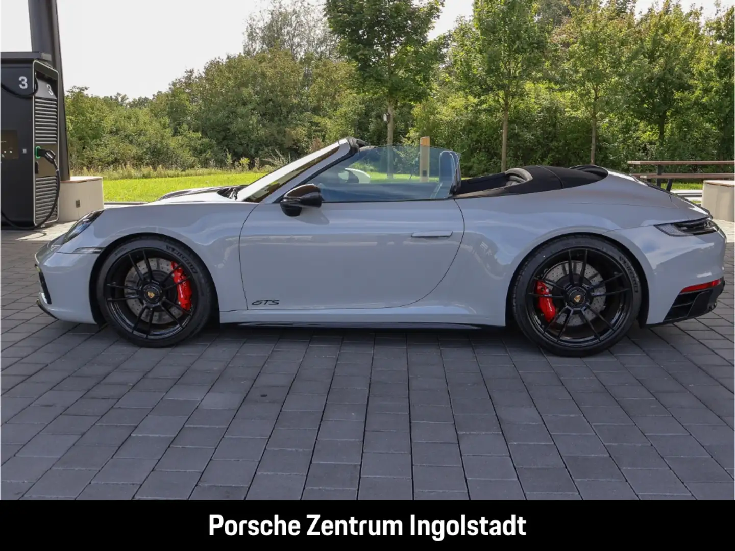 Porsche 992 911 Carrera GTS Cabriolet SH LED Matrix PDLS plus Weiß - 2