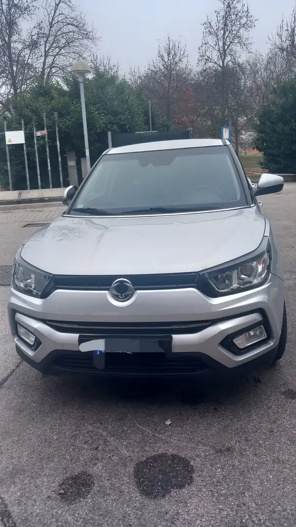 SsangYong Tivoli Tivoli 1.6 Easy Gpl c/aebs 2wd my18 Grigio - 1