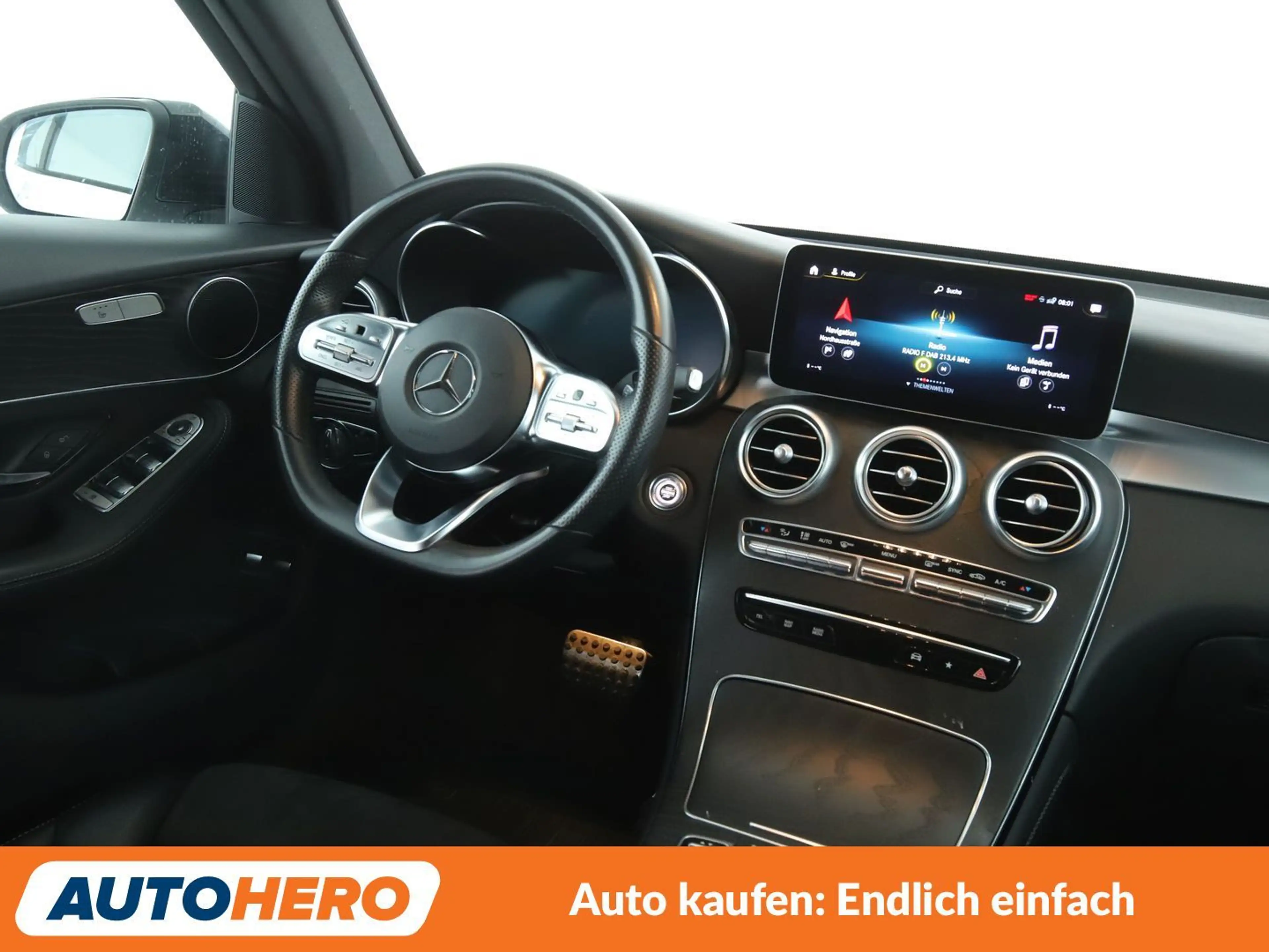 Mercedes-Benz GLC 300 d 4Matic AMG Line Aut.*LED*NAVI*ACC*CAM*PDC*SHZ* — photo 13