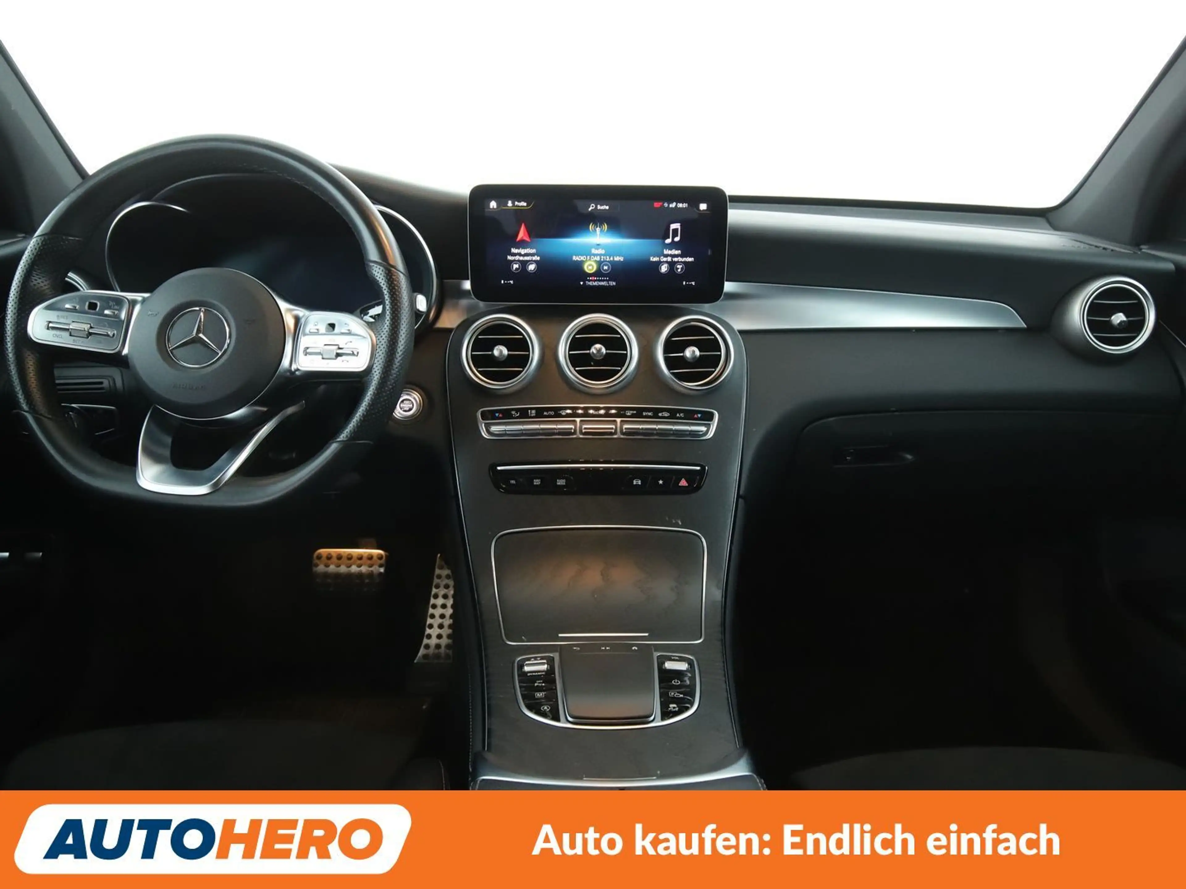 Mercedes-Benz GLC 300 d 4Matic AMG Line Aut.*LED*NAVI*ACC*CAM*PDC*SHZ* — photo 12
