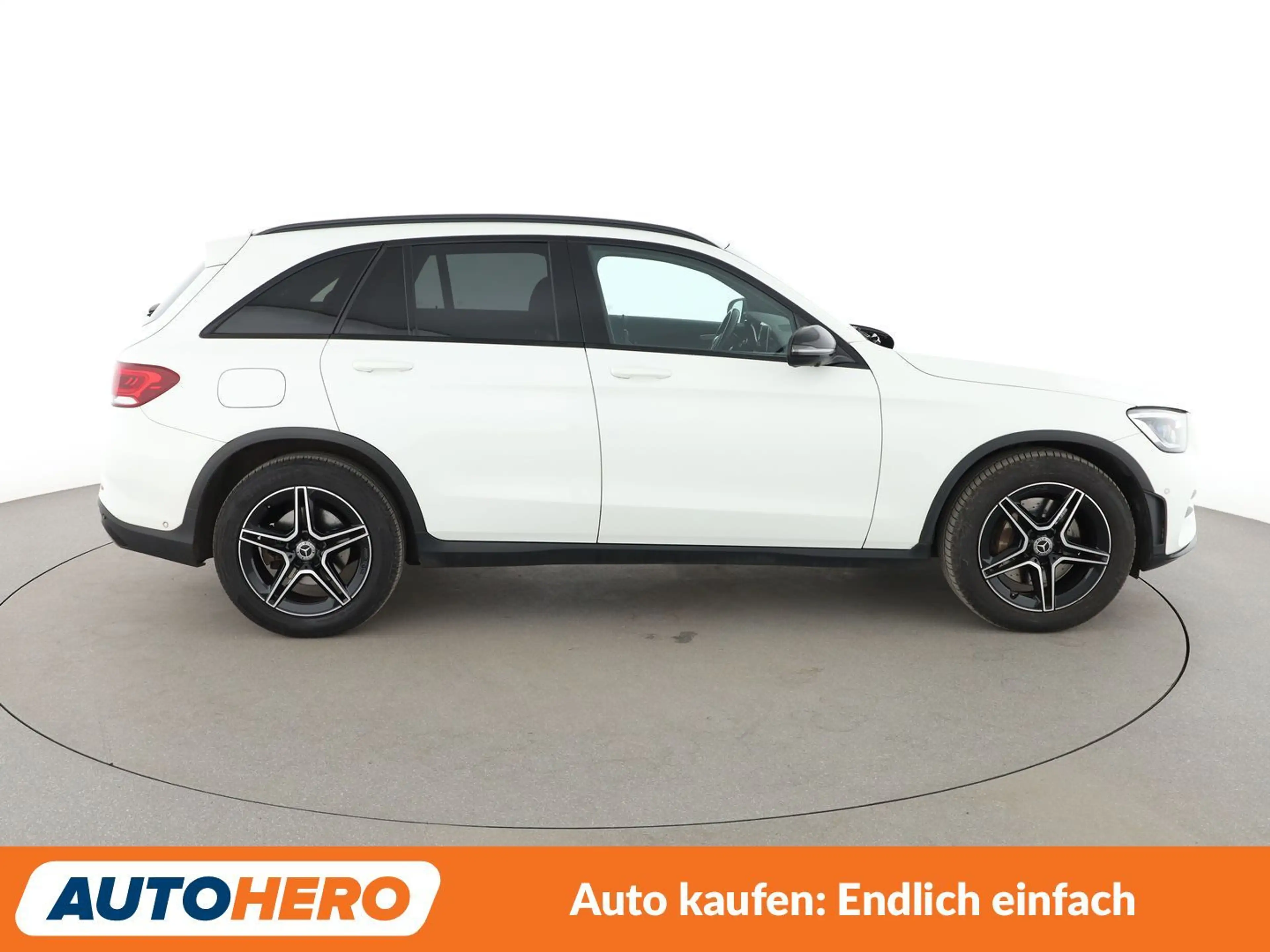 Mercedes-Benz GLC 300 d 4Matic AMG Line Aut.*LED*NAVI*ACC*CAM*PDC*SHZ* — photo 7