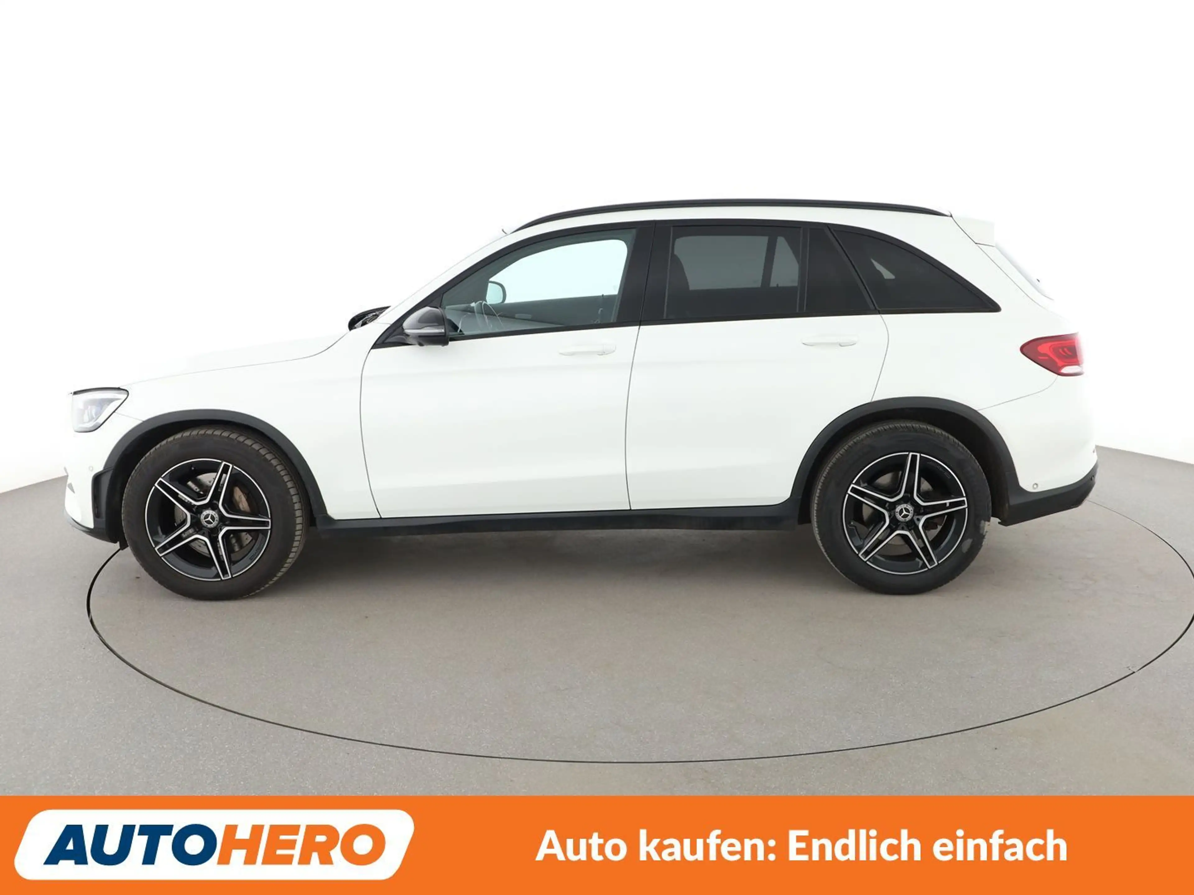 Mercedes-Benz GLC 300 d 4Matic AMG Line Aut.*LED*NAVI*ACC*CAM*PDC*SHZ* — photo 3