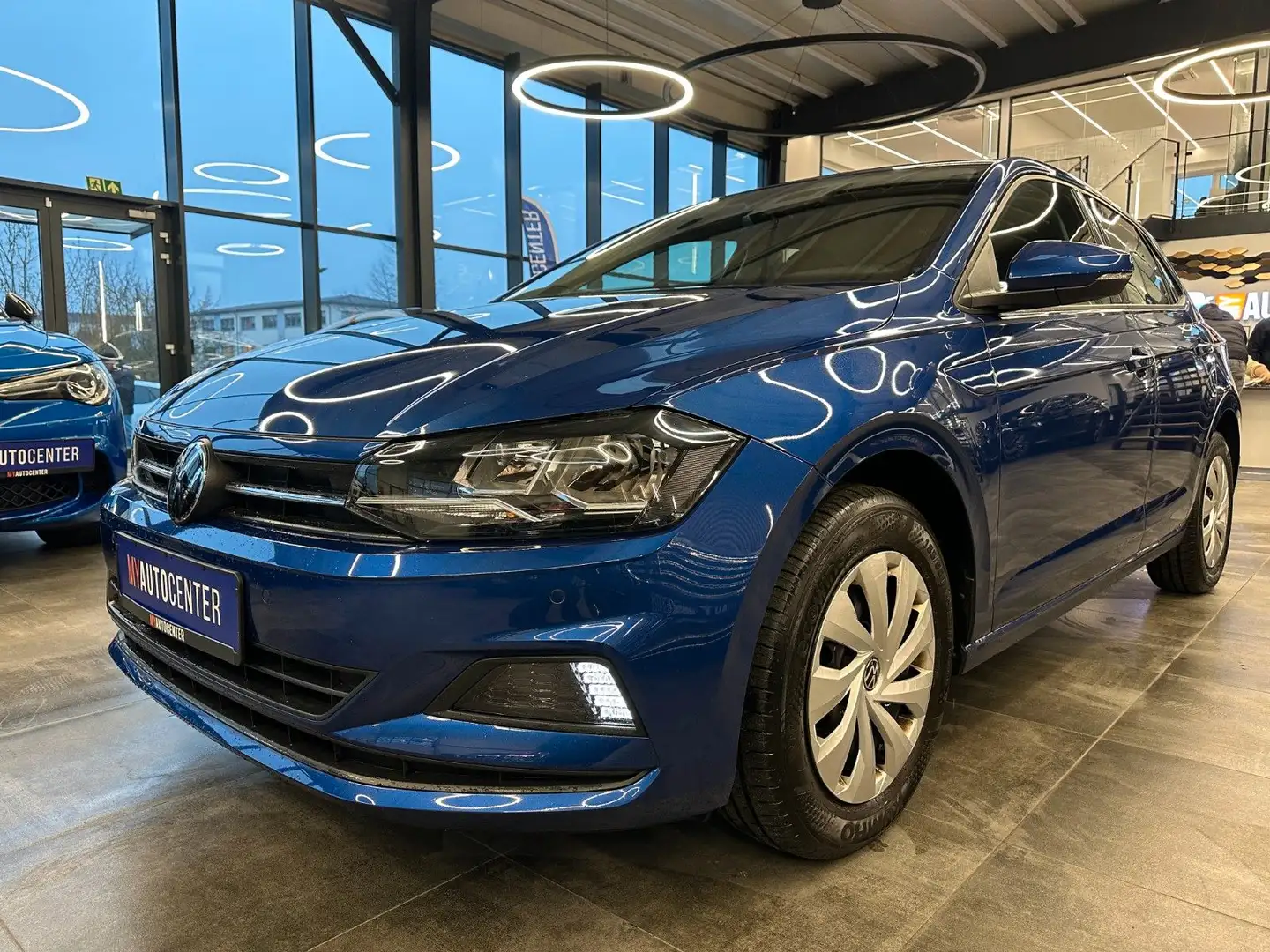 Volkswagen Polo VI Comfortline TGI *2. Hand*Klima*Navi*PDC* Blau - 2