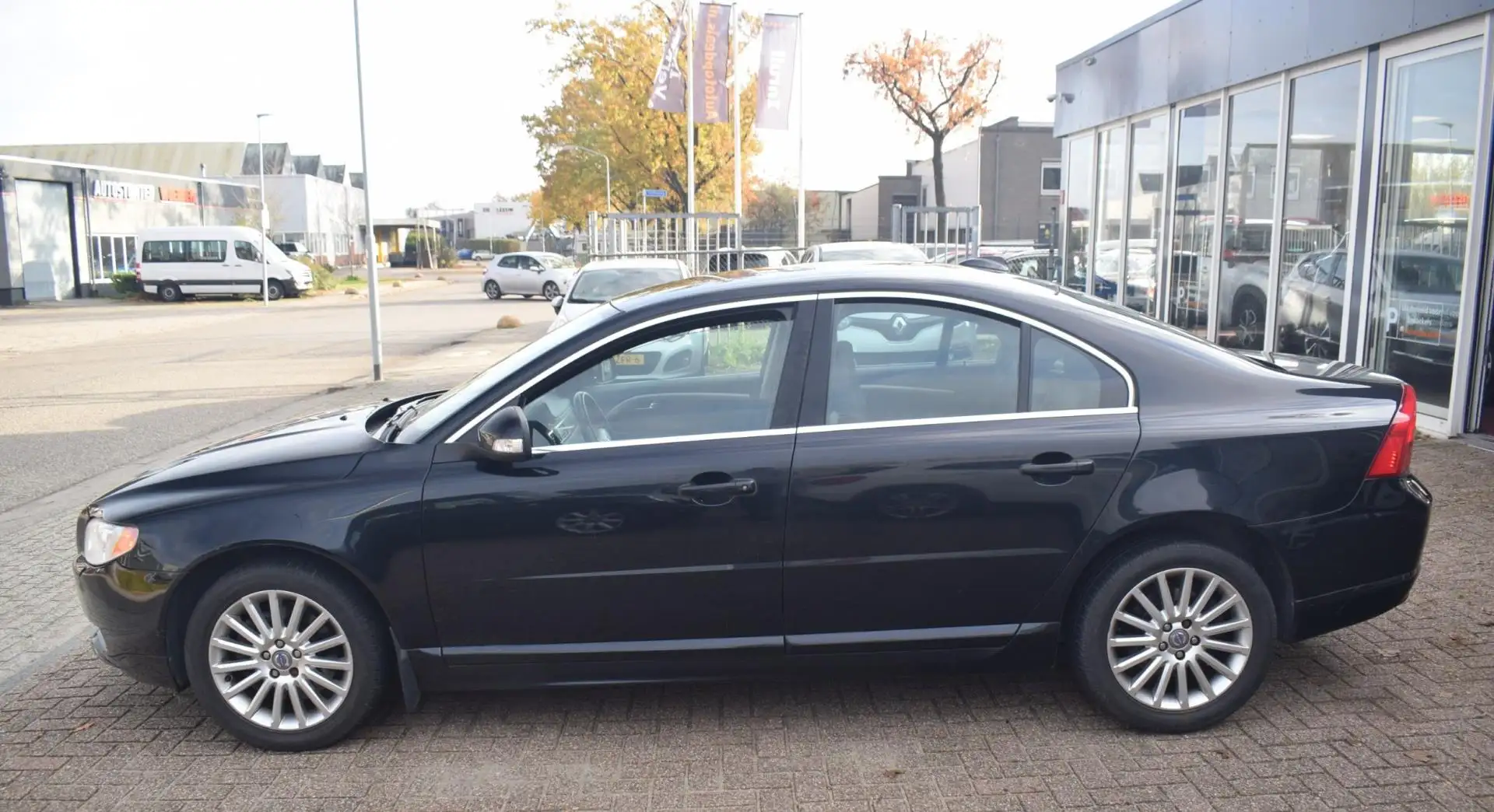 Volvo S80 3.2 AWD | AUTOMAAT| CLIMATE CONTROL |PARKEERSENSOR Zwart - 2