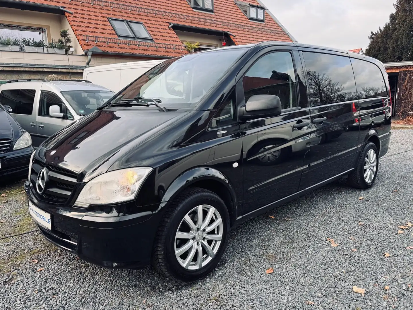 Mercedes-Benz Vito Kombi 113 CDI lang, 8 Sitze, Bremsen neu Schwarz - 1