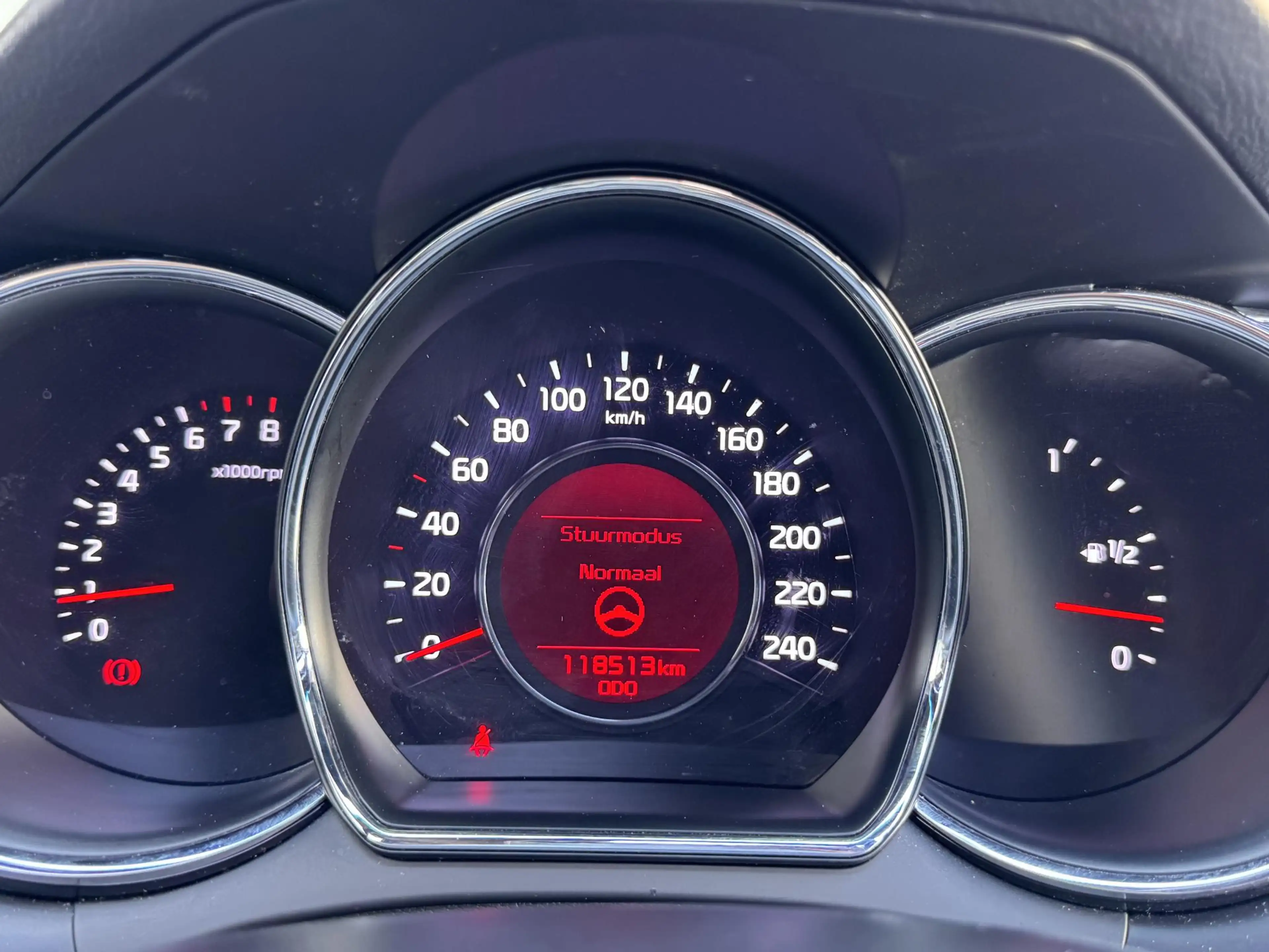 Kia Ceed SW / cee'd SW Sportswagon 1.0 T-GDi GT-Line Summer Edition |  Pa — photo 23