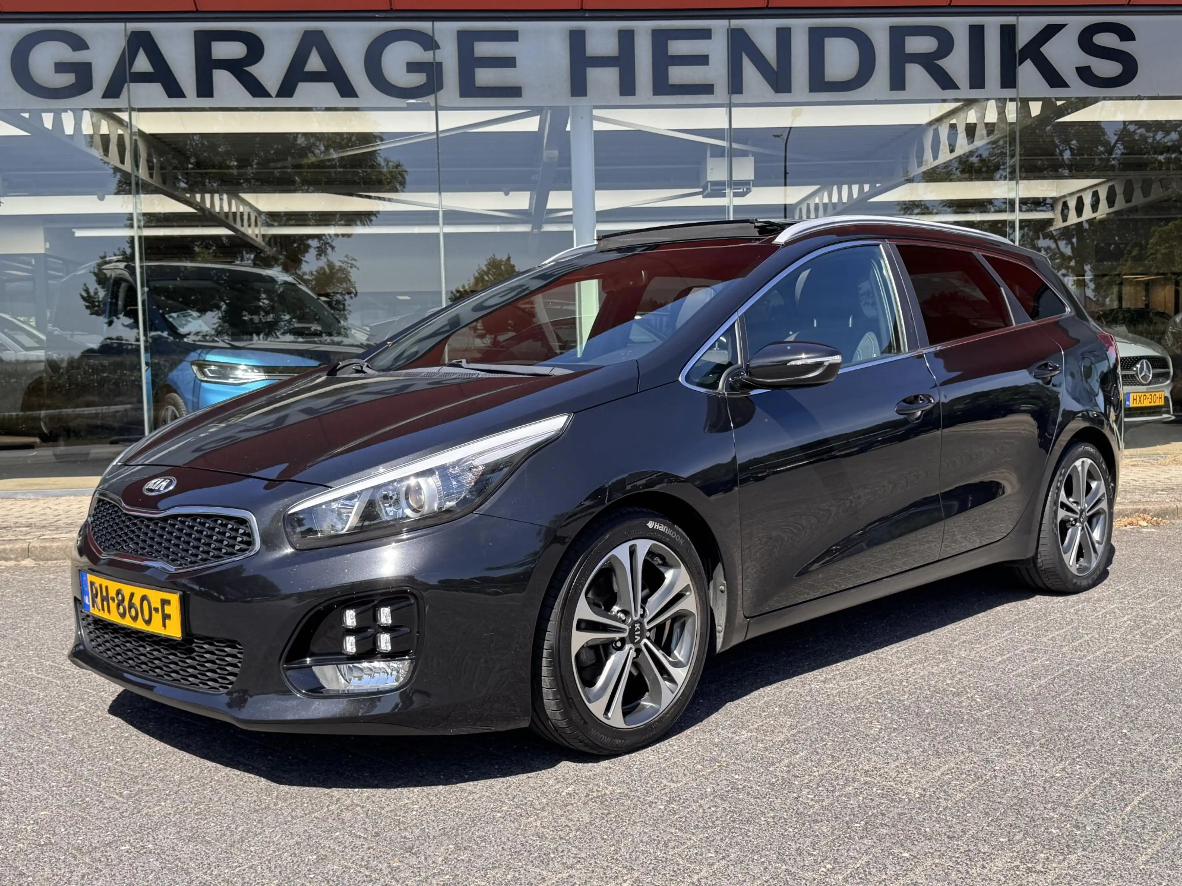 Kia Ceed SW / cee'd SW Sportswagon 1.0 T-GDi GT-Line Summer Edition |  Pa