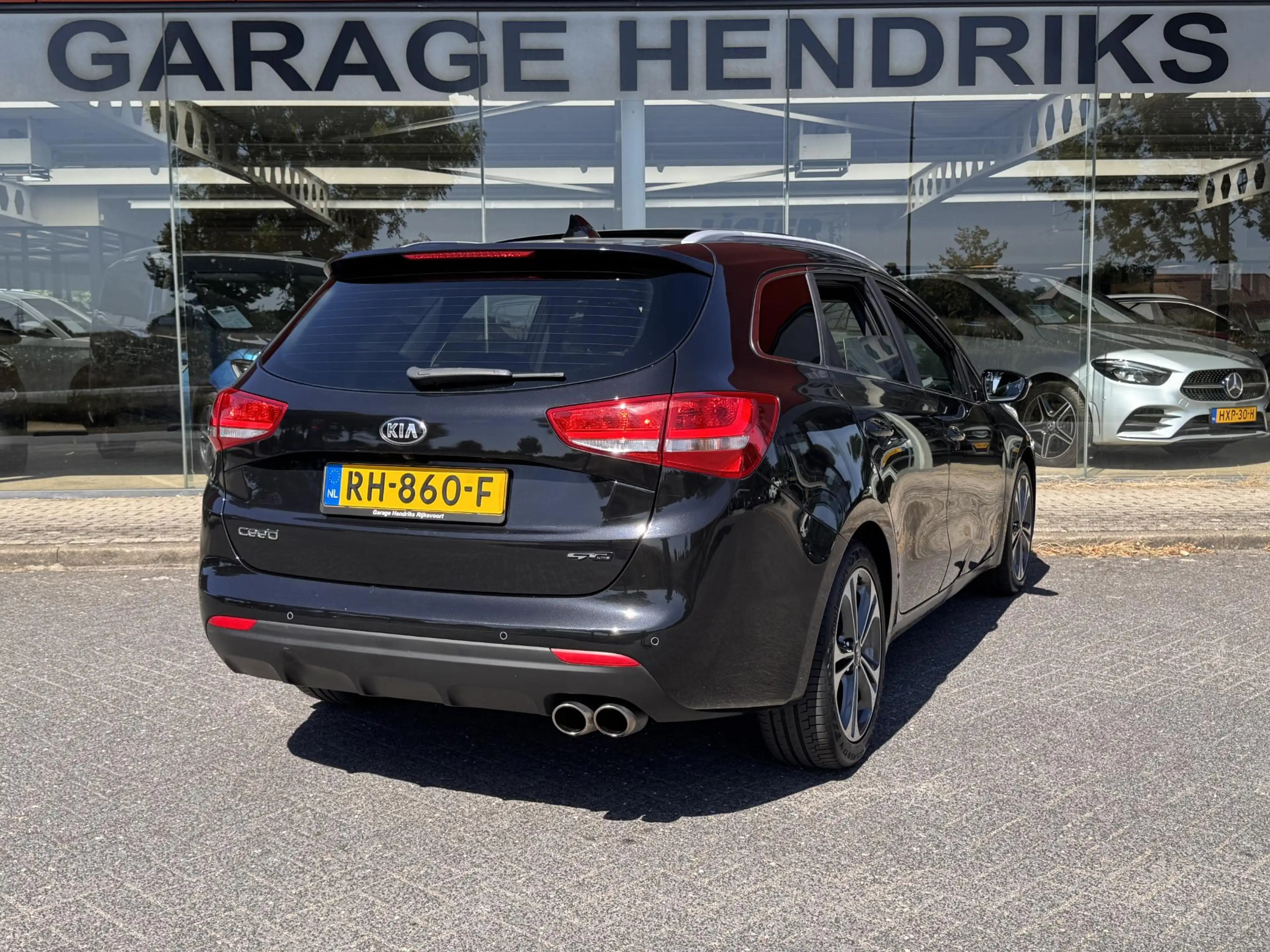 Kia Ceed SW / cee'd SW Sportswagon 1.0 T-GDi GT-Line Summer Edition |  Pa — photo 9