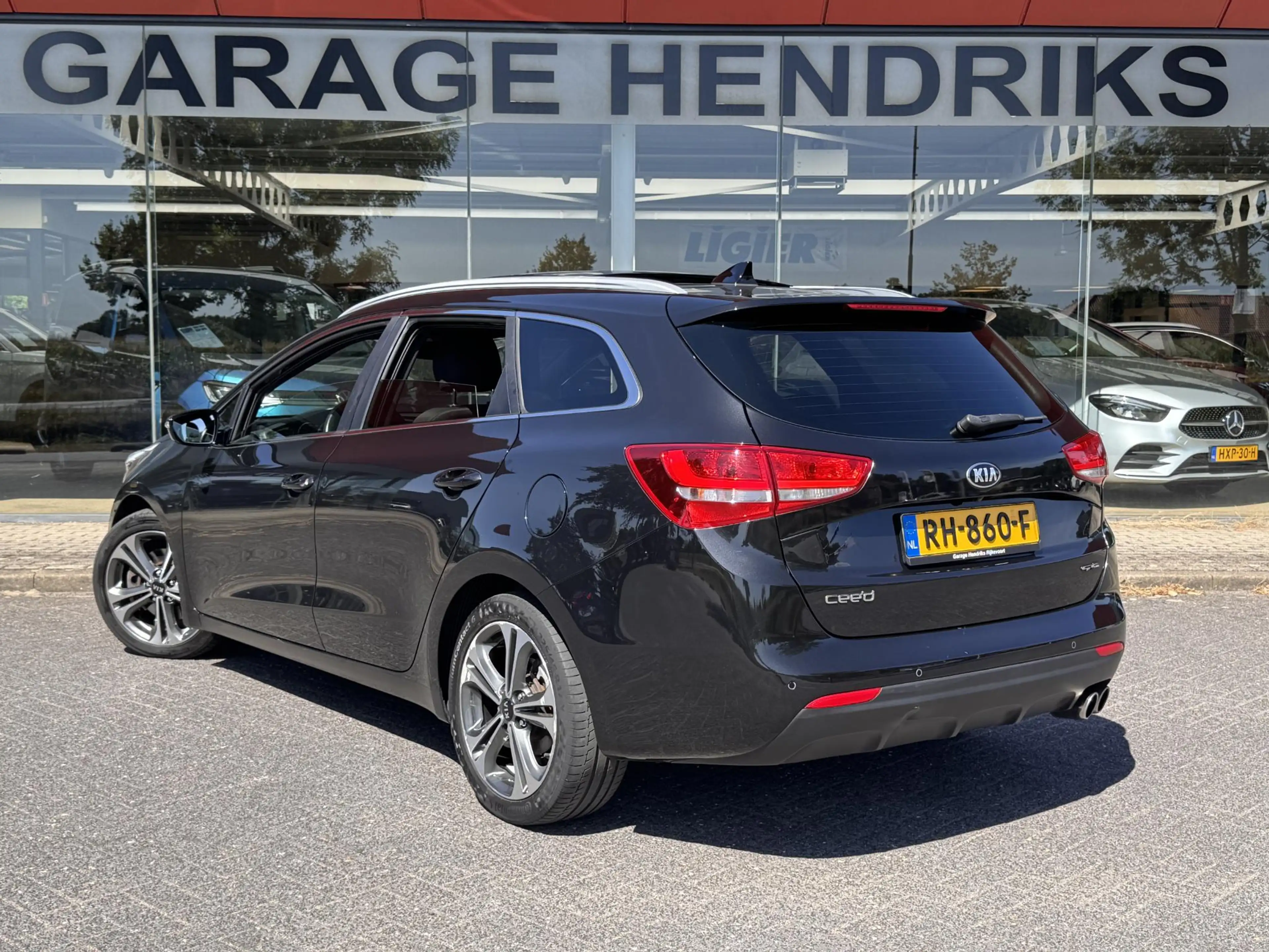 Kia Ceed SW / cee'd SW Sportswagon 1.0 T-GDi GT-Line Summer Edition |  Pa — photo 7