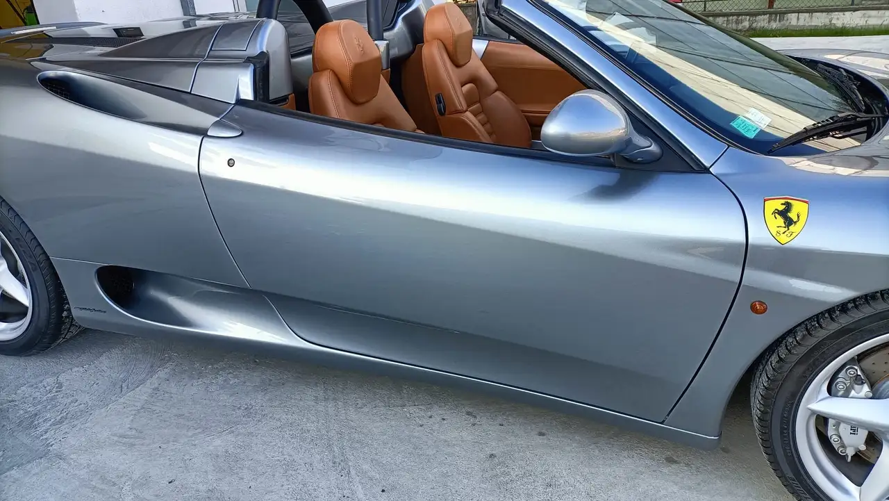 Ferrari 360 3.6 Spider- Manual- Tagliando-New Service, foto 3