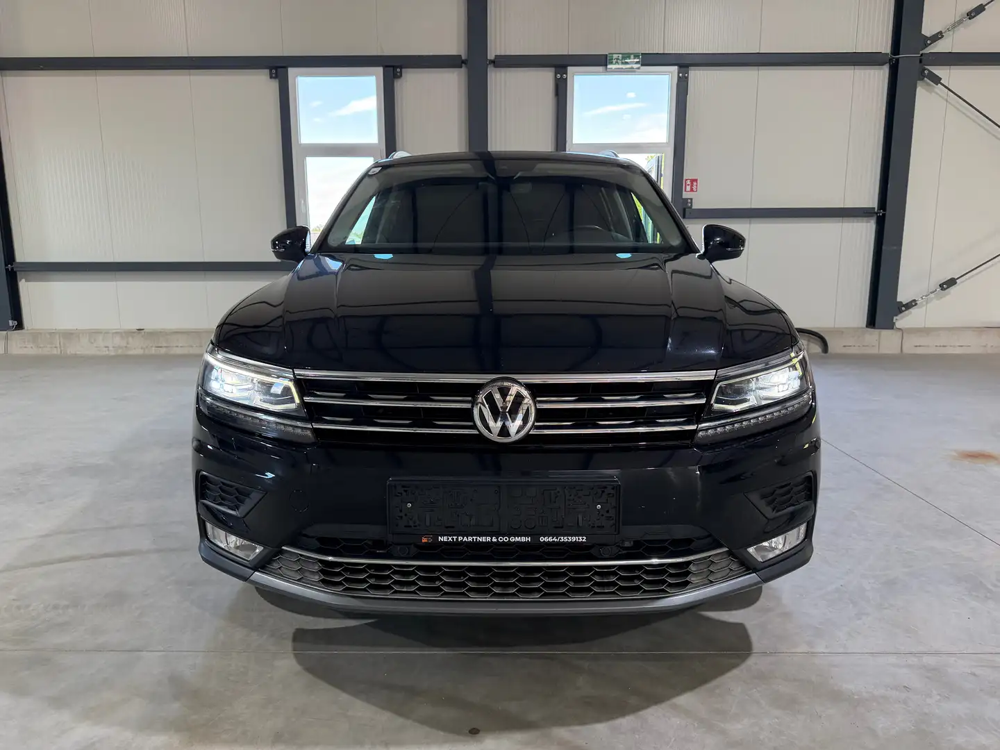 Volkswagen Tiguan Highline BMT/Start-Stopp 4Motion Schwarz - 1