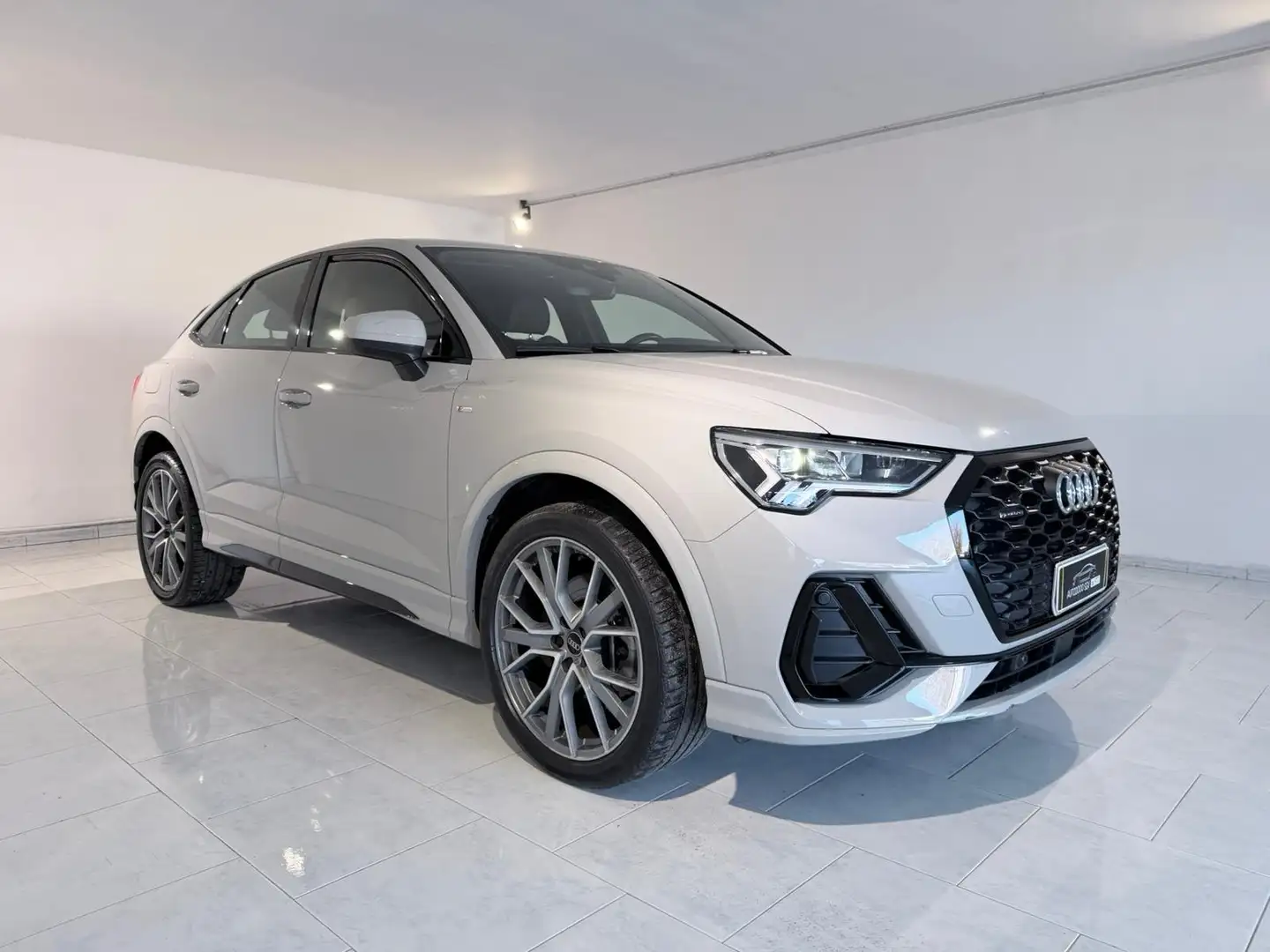 Audi Q3 SPB 40 TDI 200 CV 3 S-LINE QUATTRO FULL IVA ESPOST - 1