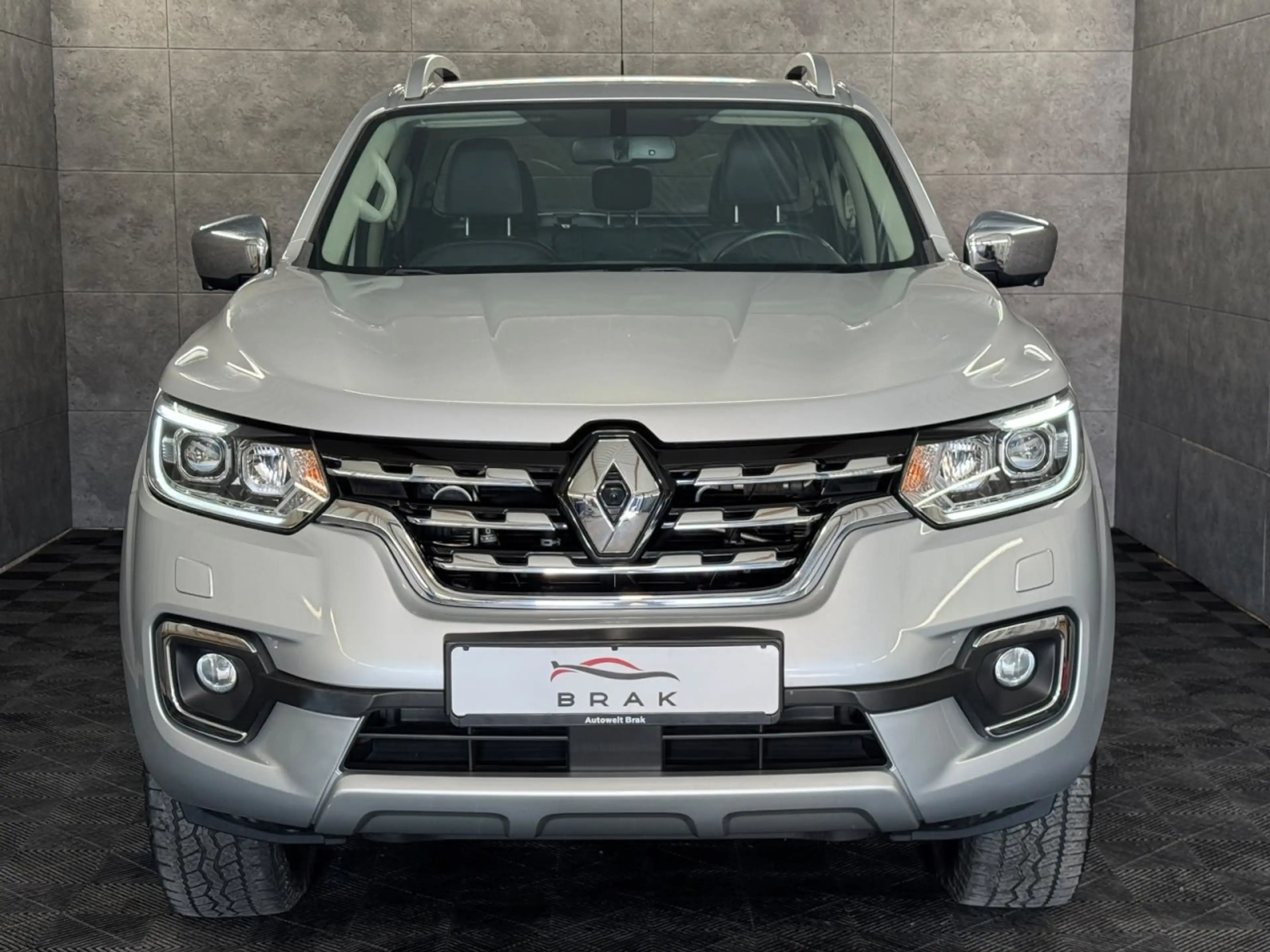 Renault Alaskan Intens Double Cab 4x4 Aut*Navi*LED*Tempo Klima — photo 2