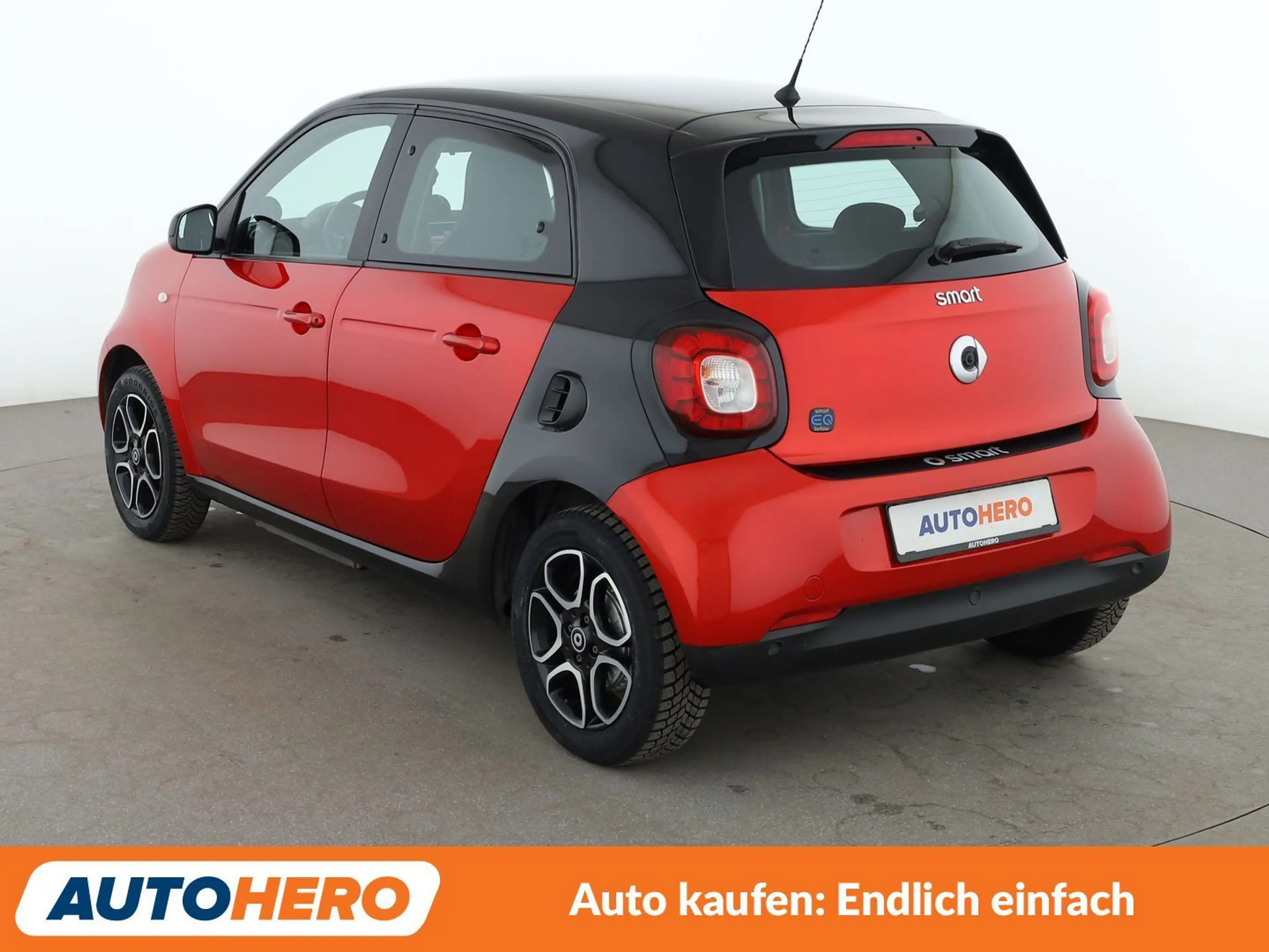 smart forFour electric drive 60 kW Prime Aut.*NAVI*CAM*PDC*SHZ* — photo 4