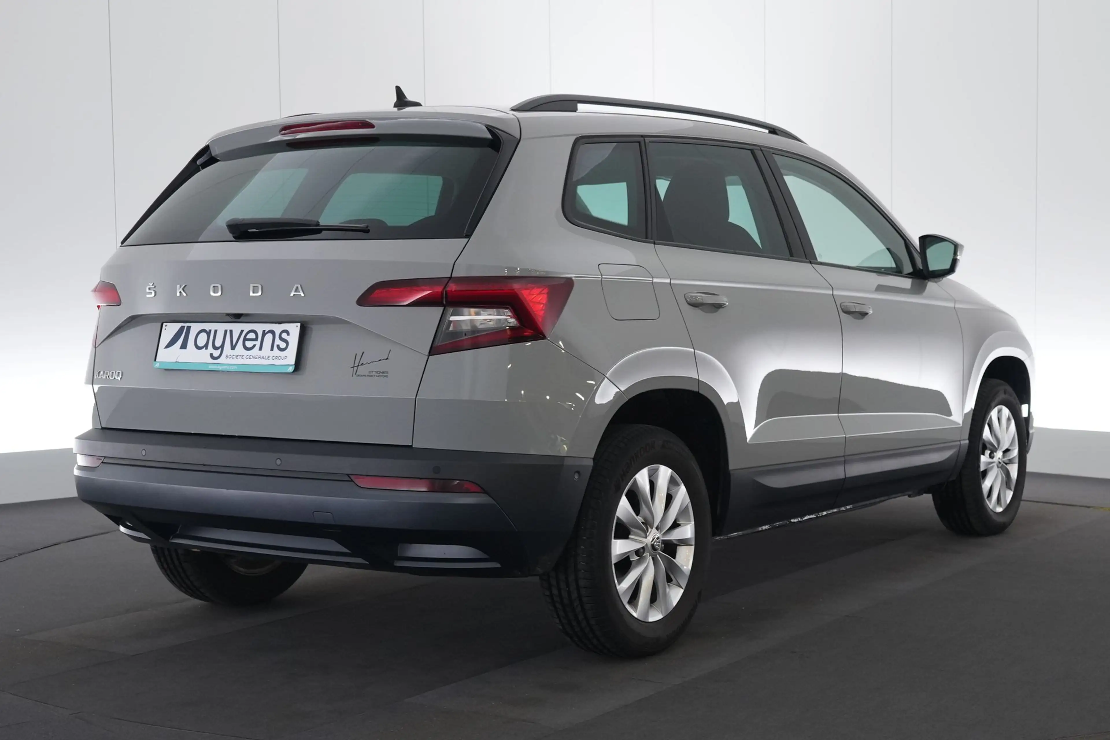 Skoda Karoq 1.5 TSI Ambition Corporate LED GPS PDC CAM Keyless — photo 7
