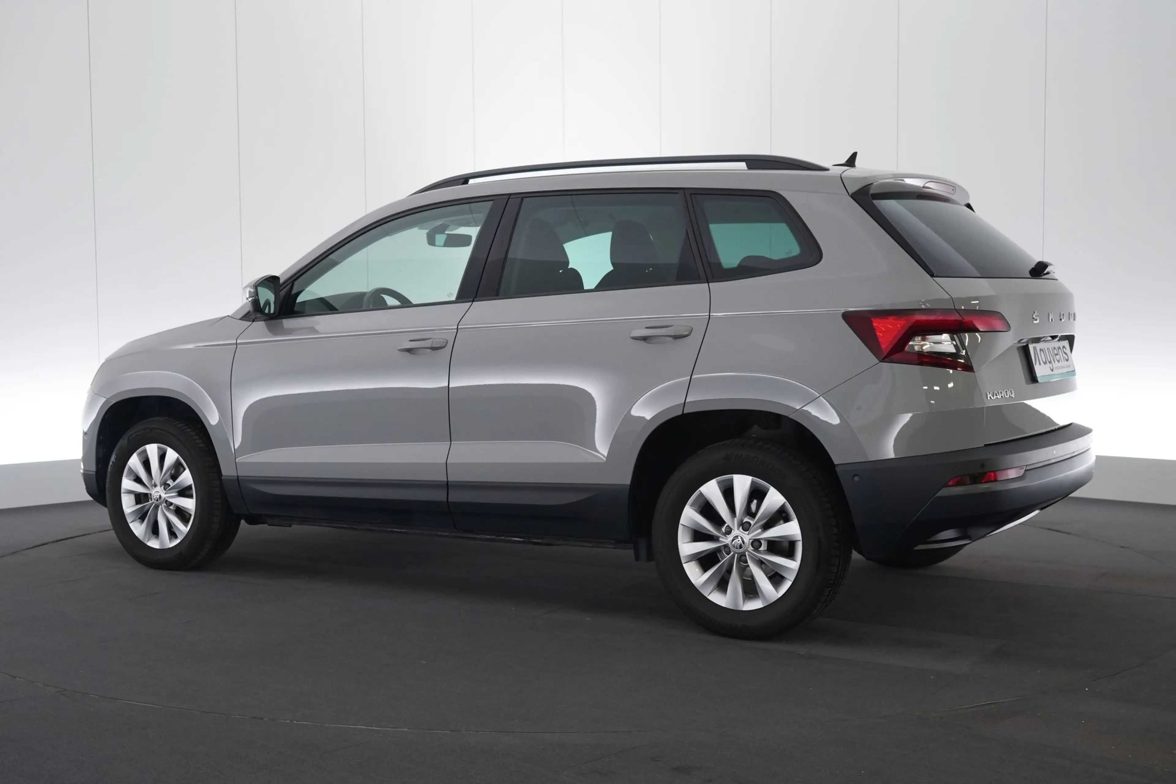 Skoda Karoq 1.5 TSI Ambition Corporate LED GPS PDC CAM Keyless — photo 10