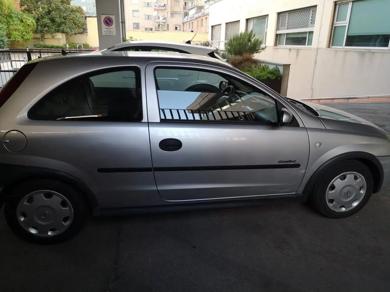 Opel Corsa III 2000 3p 1.2 Comfort, foto 3