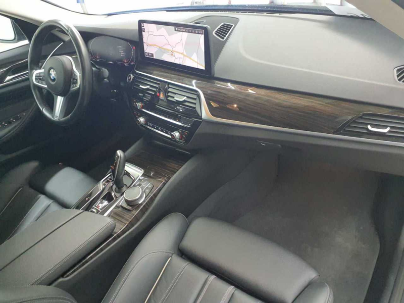 BMW 530 530d Aut. NAVI LED PDC KAM SHZ — photo 9