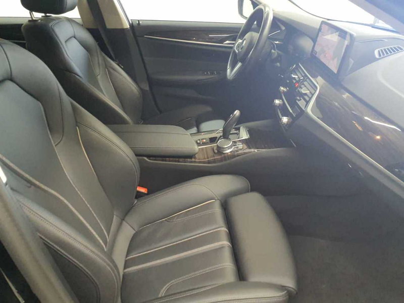 BMW 530 530d Aut. NAVI LED PDC KAM SHZ — photo 8