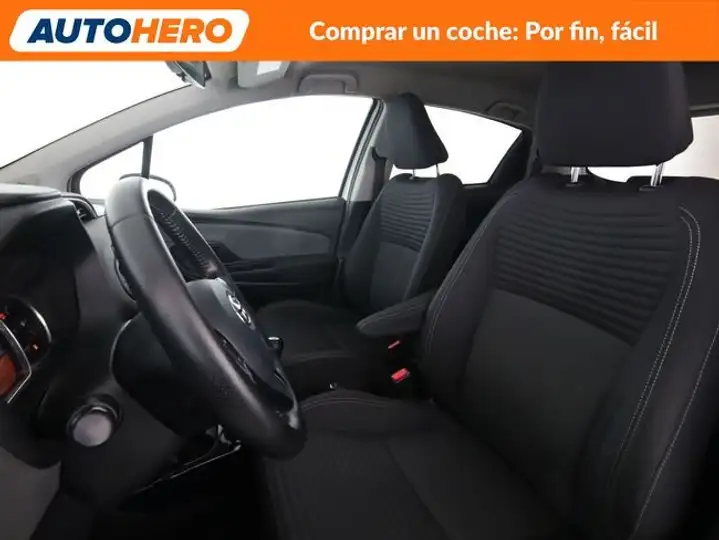 Toyota Yaris 2016, foto 11