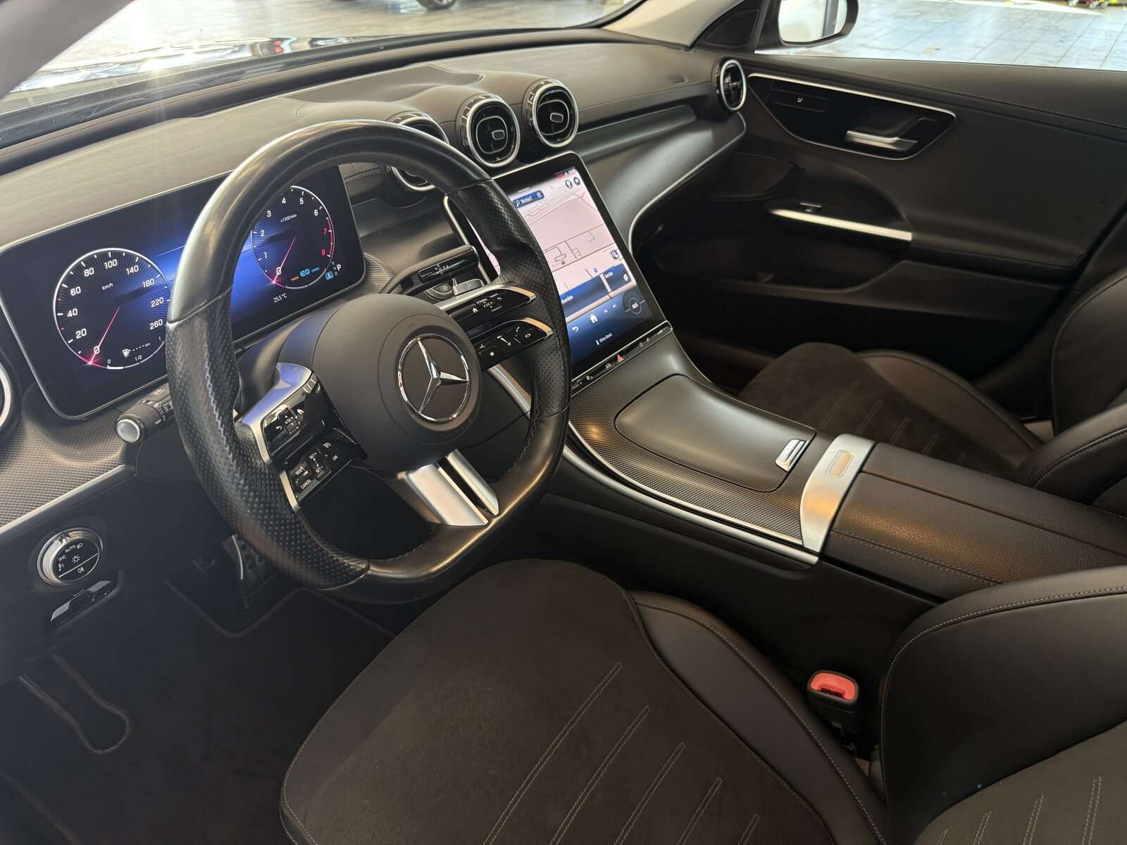 Mercedes-Benz C 200