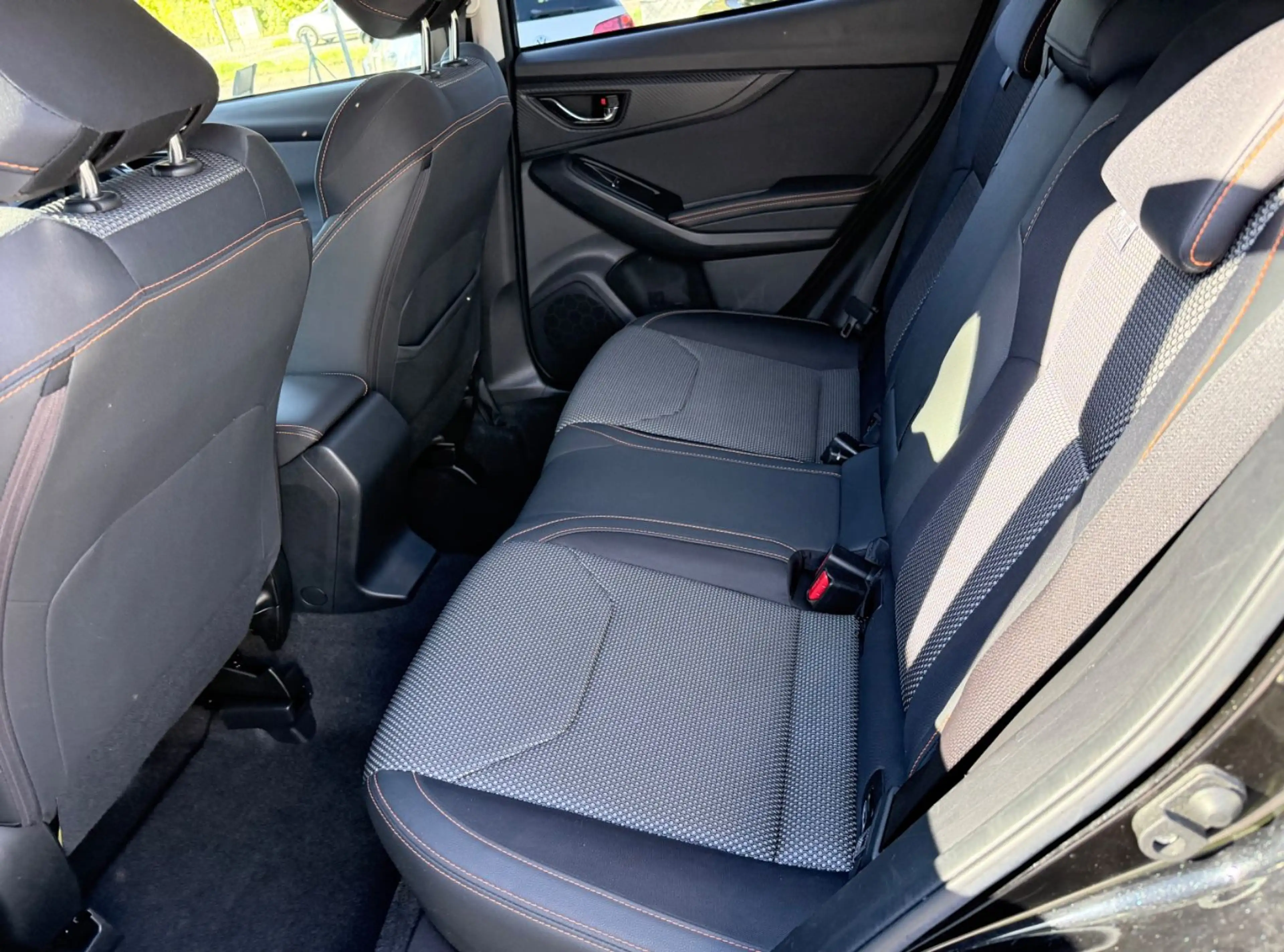 Subaru XV 2.0i Exclusive Lineartronic 4WD  Automatik — photo 7