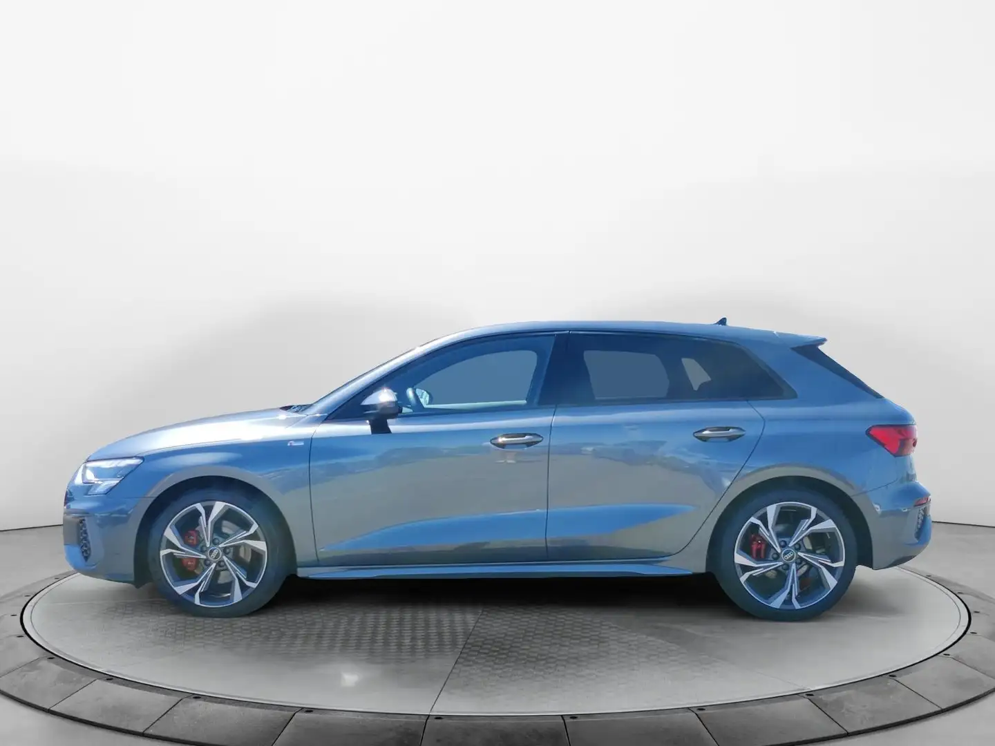 Audi A3 35 TFSI S-Tronic S-Line 2x, LED, AH Grijs - 2