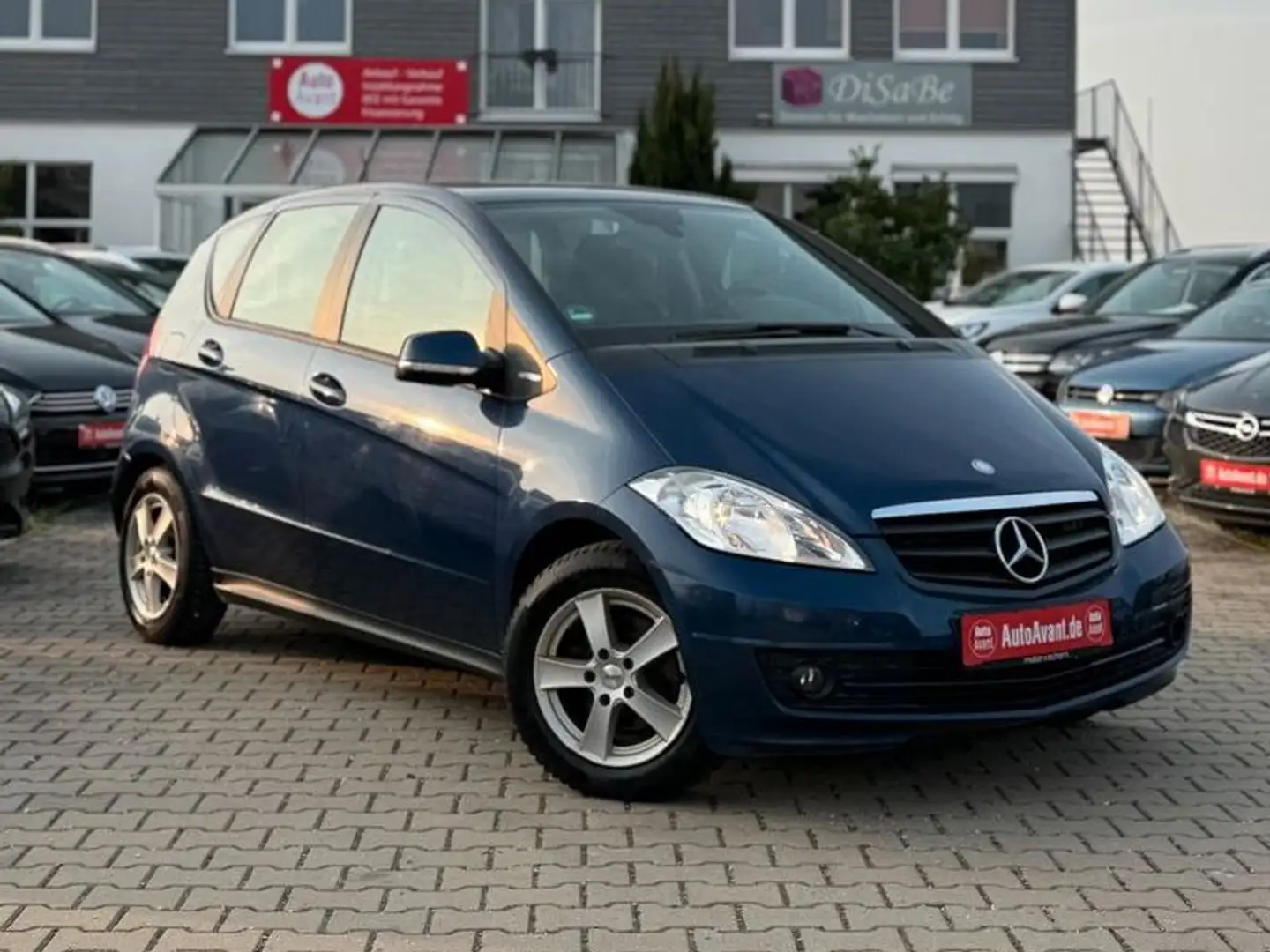 Mercedes-Benz A 160 A -Klasse A 160*SHZ*NAVI*KLIMA*MFL*BT*GRA* Blau - 1