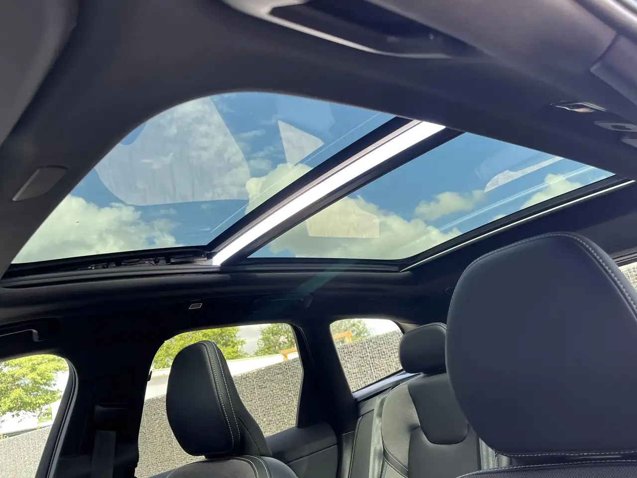 Volvo XC60 T8 AWD Plus Dark PANO/360/MEMORY/HK/LUCHT, миниатюра 6