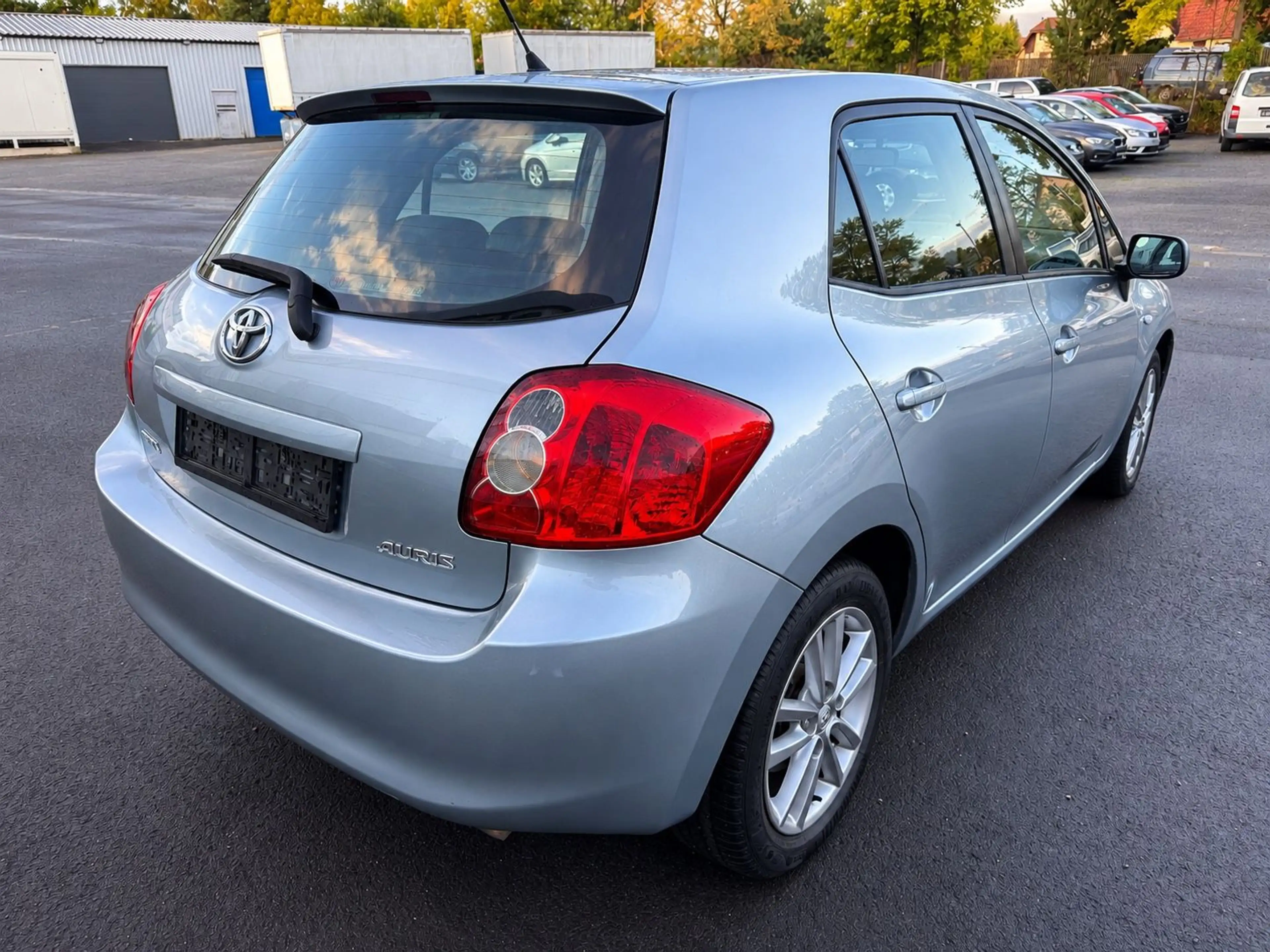 Toyota Auris Life — photo 4