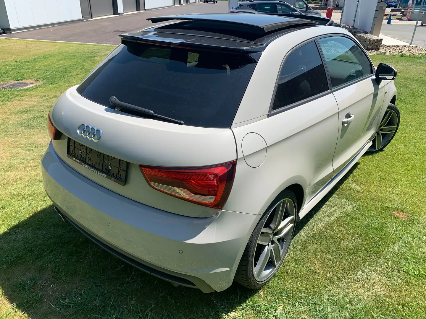 Audi A1 A1 1.4 TFSI  S-Line 'Admired+' Gris - 2