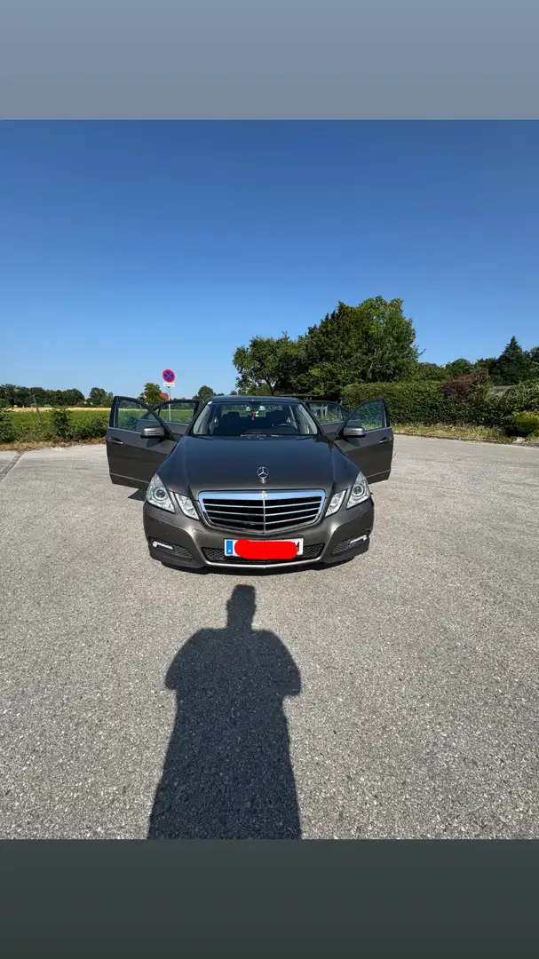 Mercedes-Benz E 220 Avantgarde BlueEfficiency CDI Aut. - 1