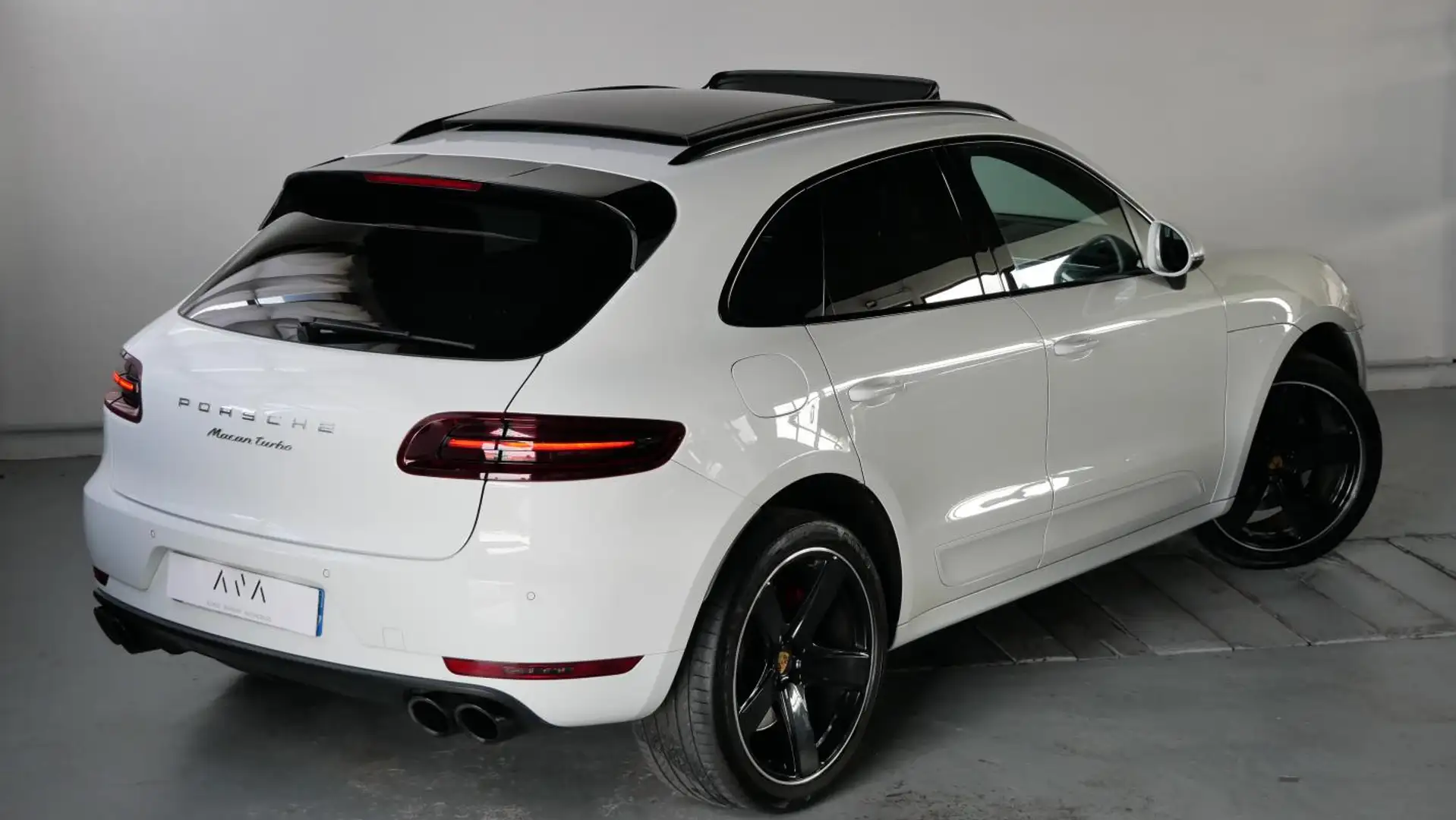 Porsche Macan 3.6 V6 400 CH Turbo PDK - TOIT PANO PASM PDLS PACK Wit - 2