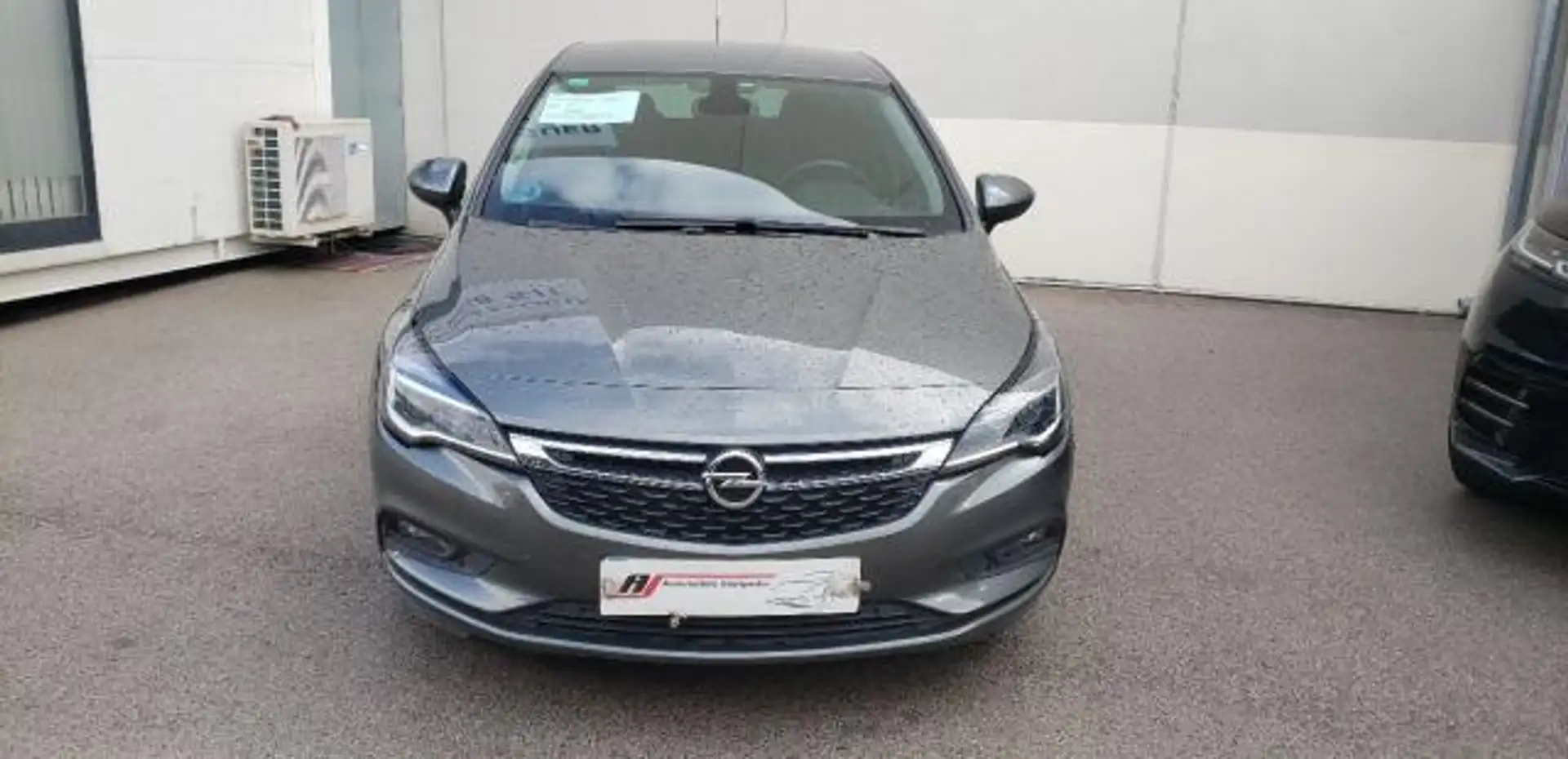 Opel Astra 1.6CDTi S/S Dynamic 110 Zilver - 2