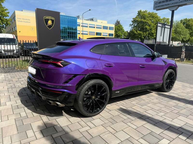 Lamborghini Urus S"Viola Mithras-Nero Ade -Rent possible — photo 4