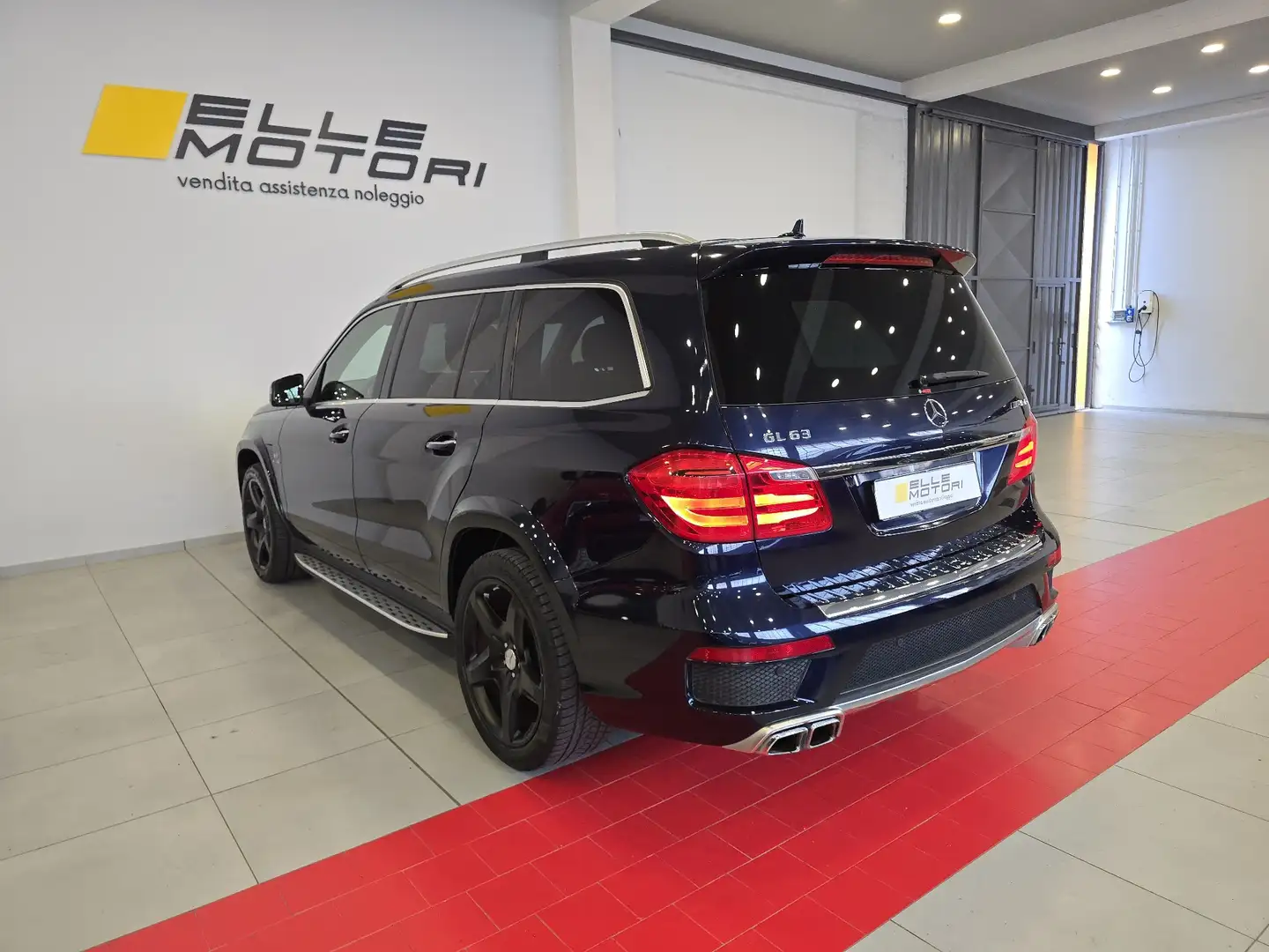 Mercedes-Benz GL 63 AMG GL 63 AMG Premium Plus Blau - 2