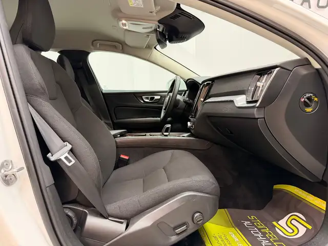 Volvo V60 view 13