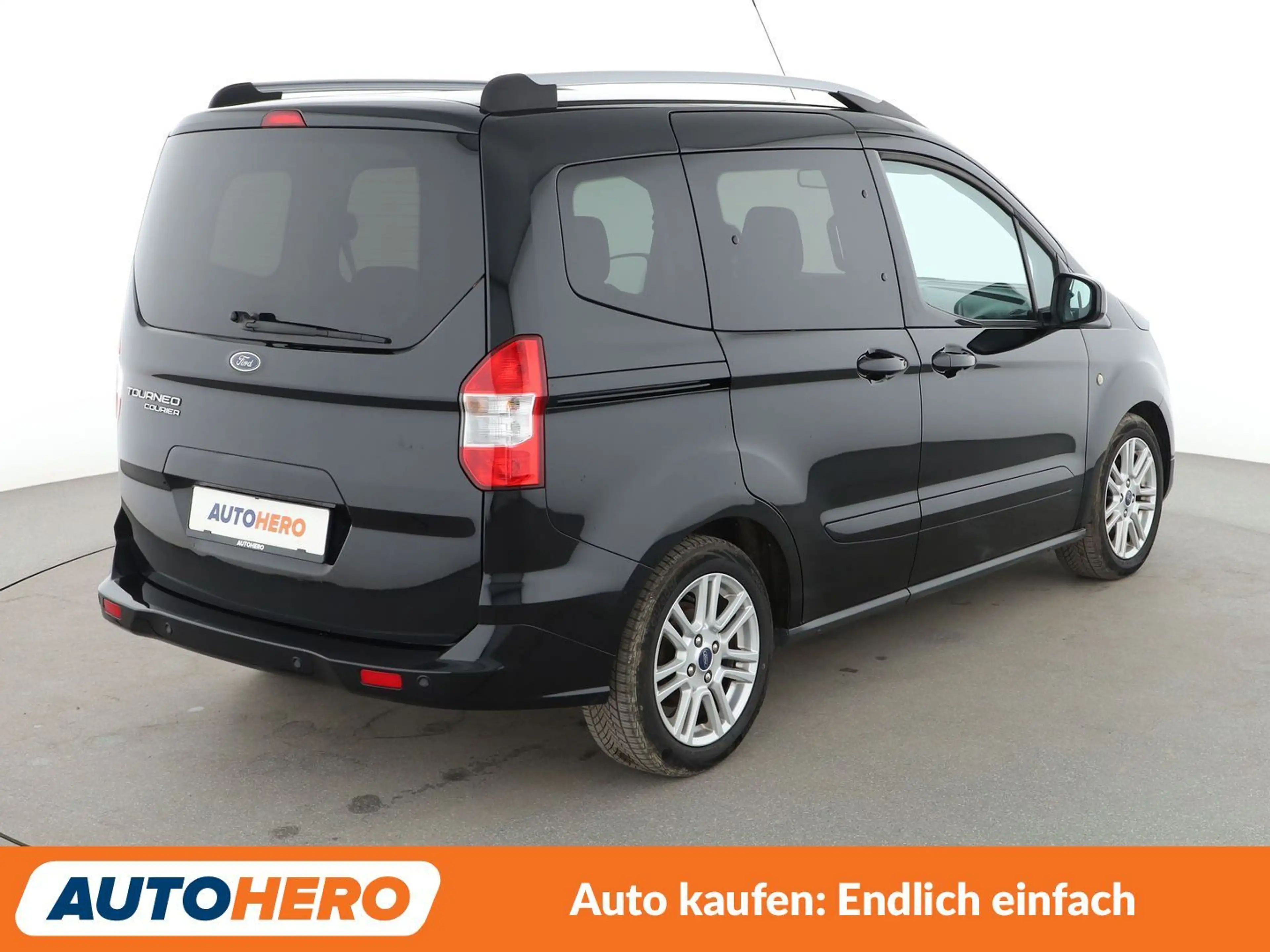 Ford Tourneo 1.0 EcoBoost Titanium*NAVI*TEMPO*PDC*SHZ* — photo 6