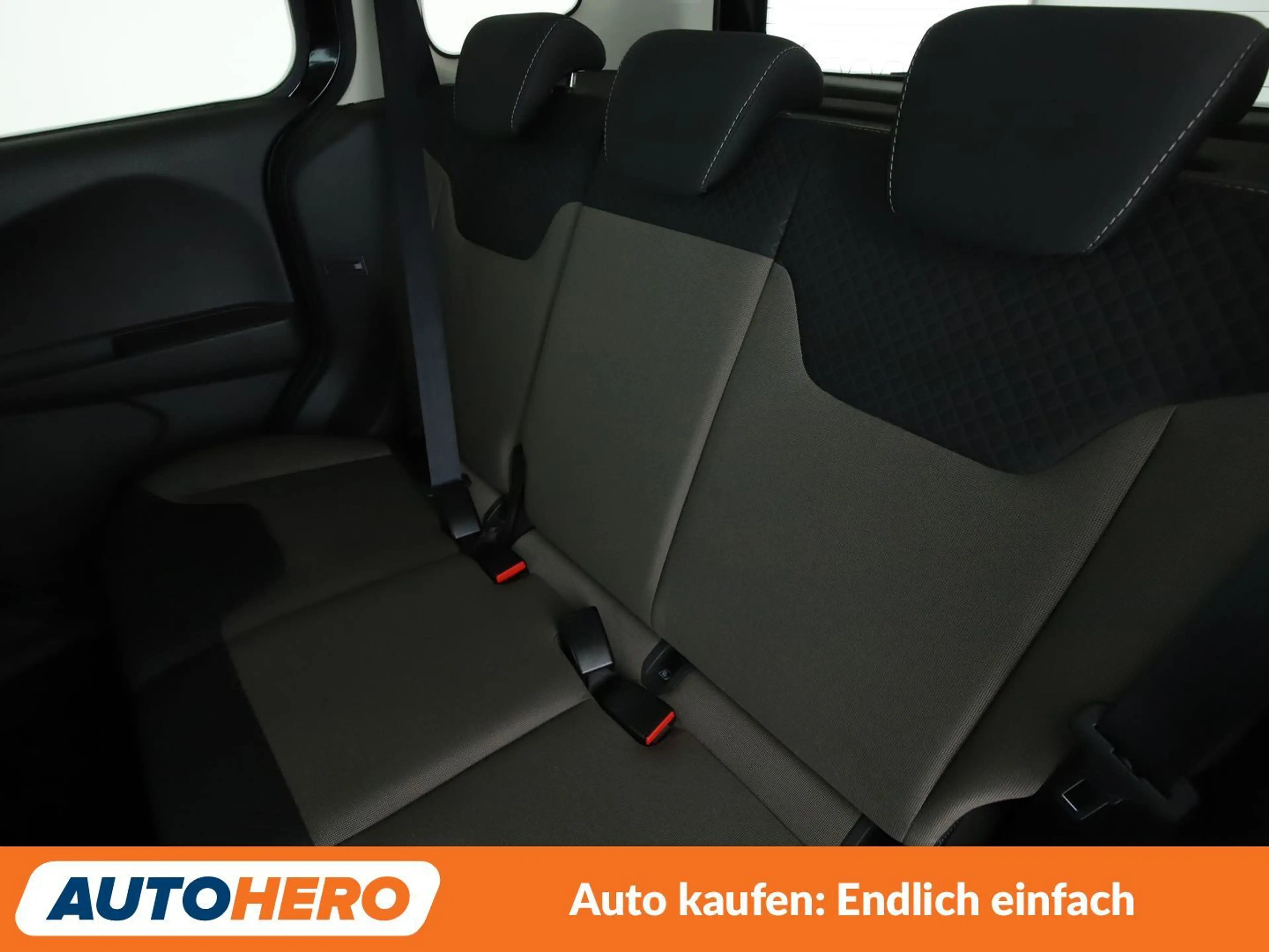 Ford Tourneo 1.0 EcoBoost Titanium*NAVI*TEMPO*PDC*SHZ* — photo 14