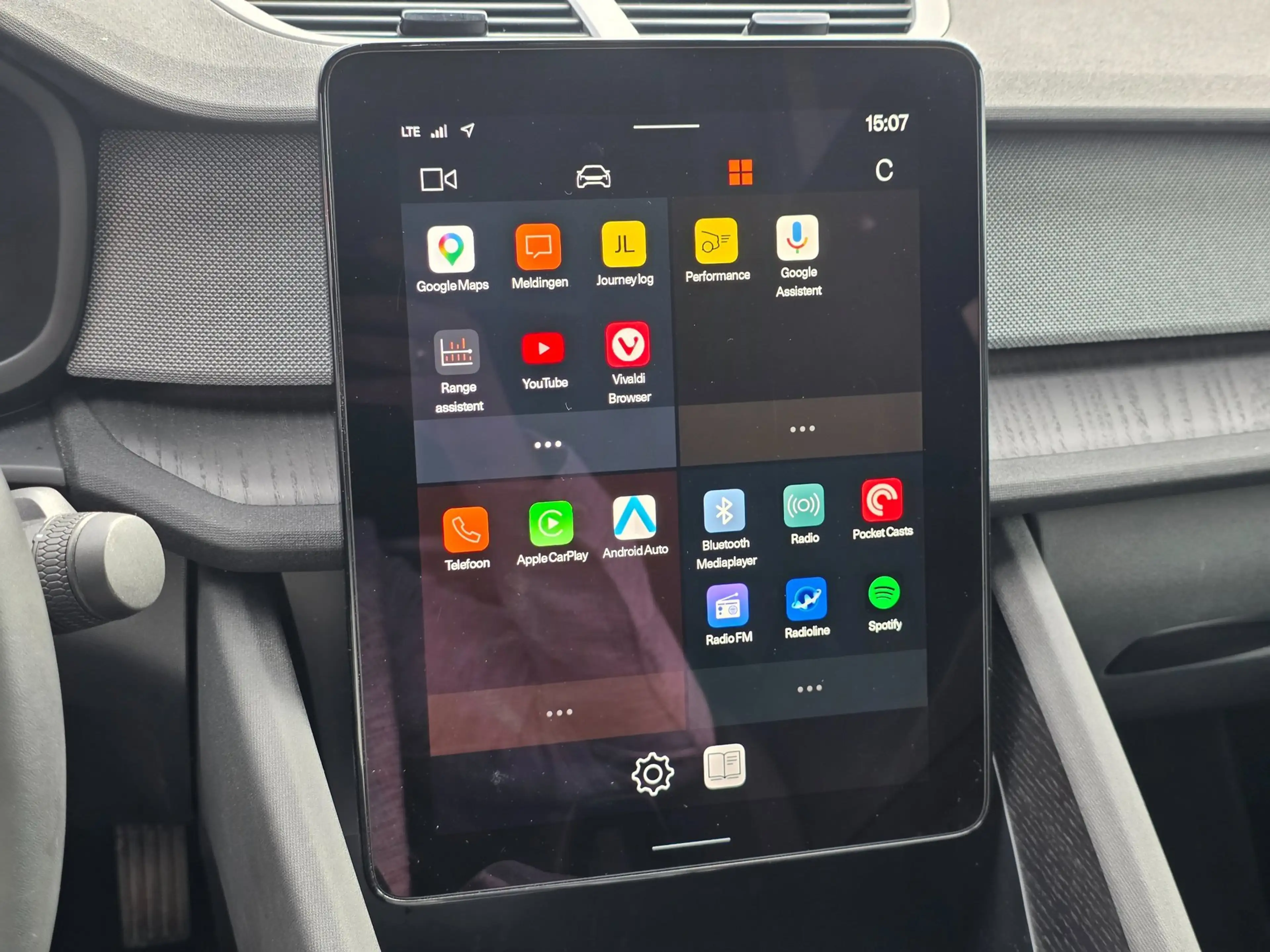 Polestar 2 Long Range Single Motor 78 kWh | 92% SOH | PANO | — photo 20