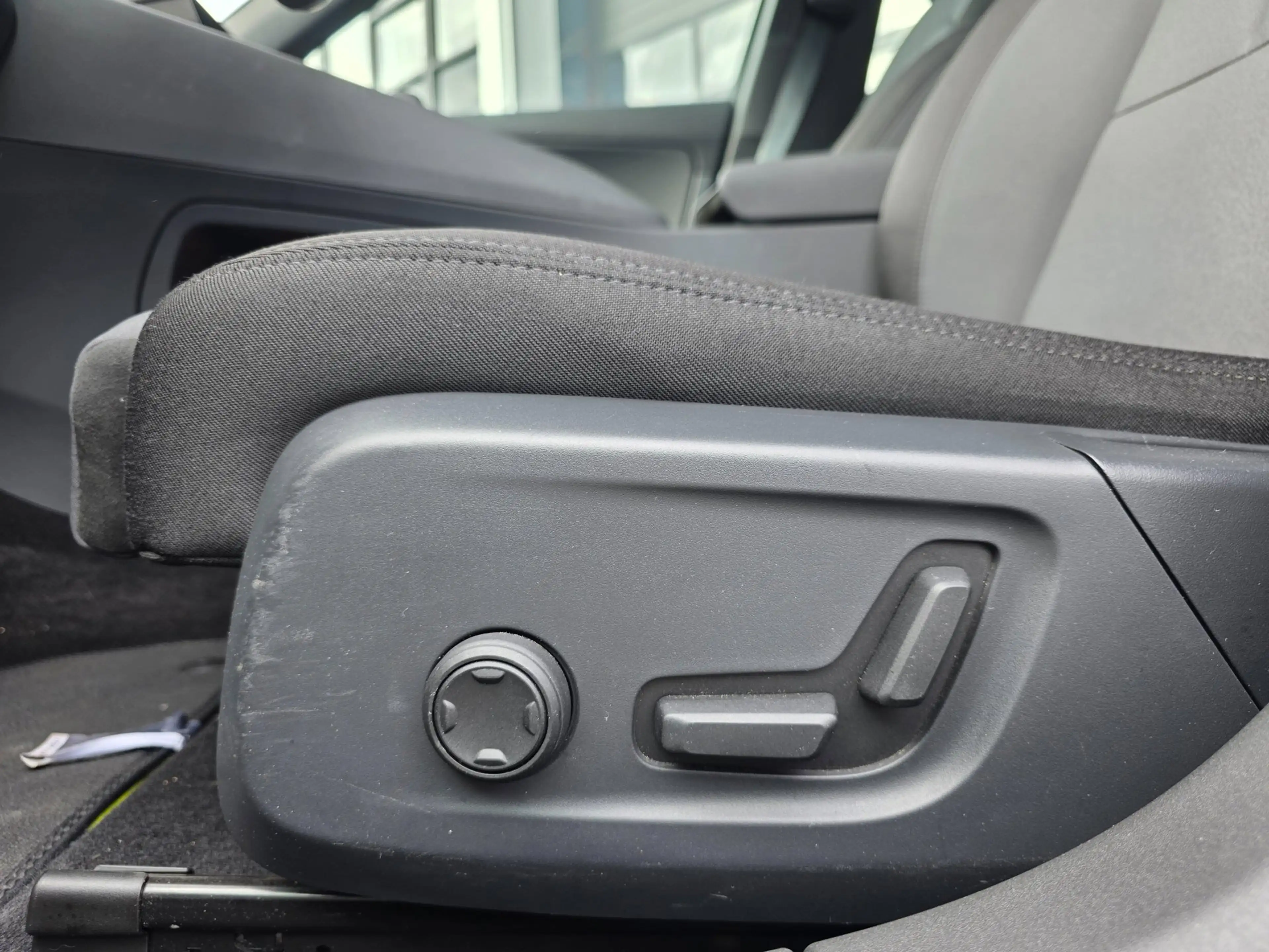 Polestar 2 Long Range Single Motor 78 kWh | 92% SOH | PANO | — photo 36