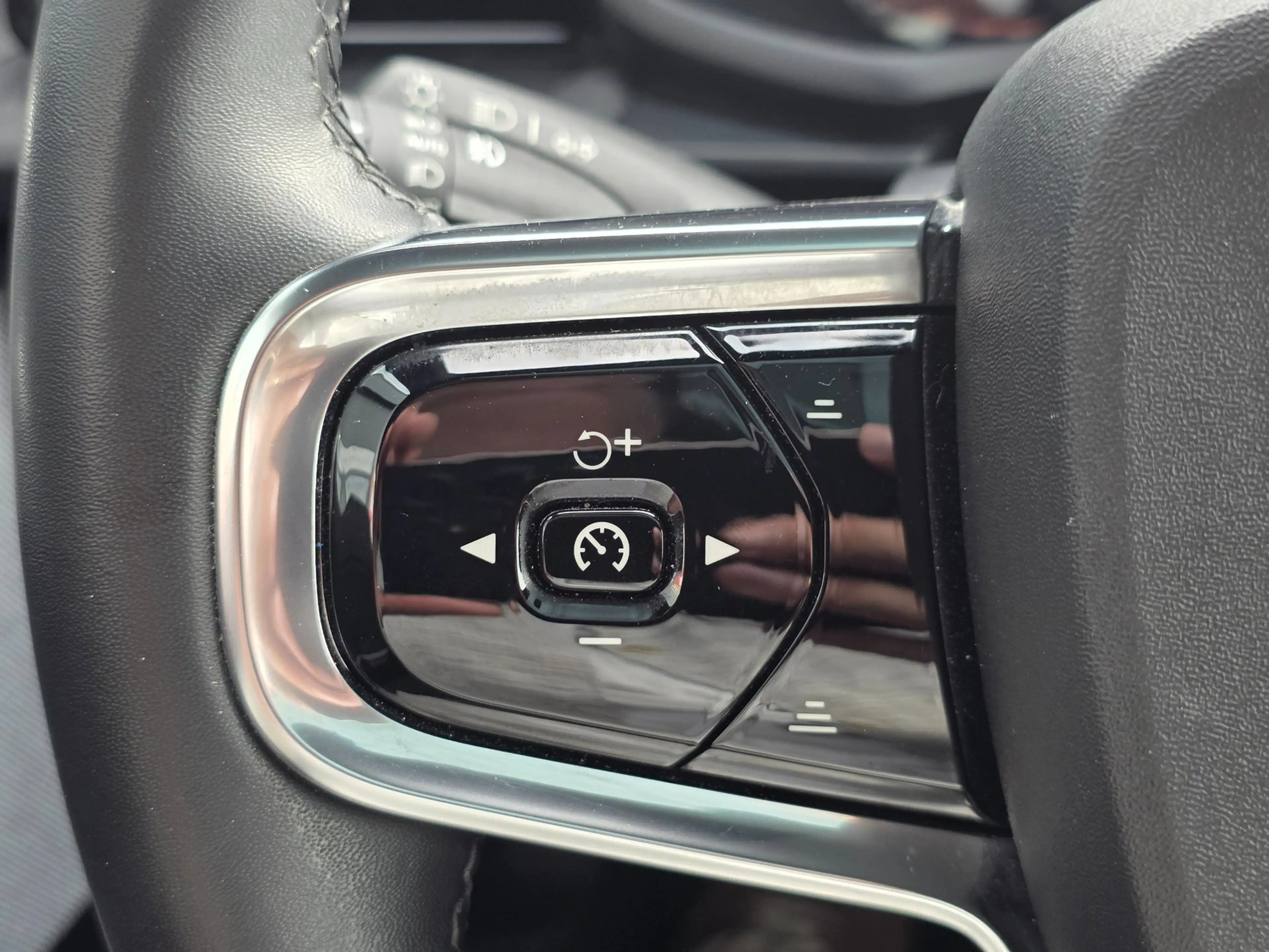 Polestar 2 Long Range Single Motor 78 kWh | 92% SOH | PANO | — photo 32