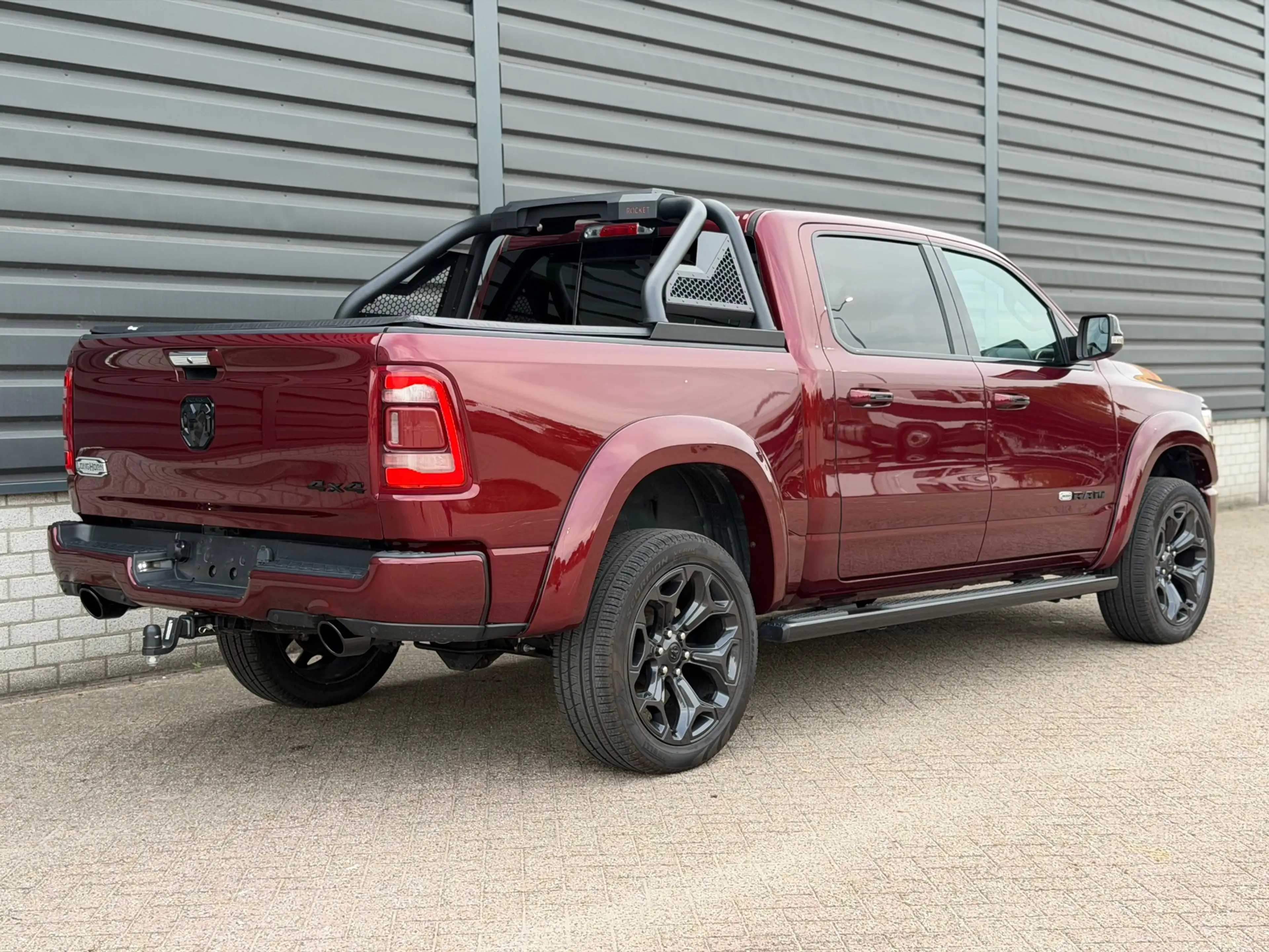 Dodge RAM 1500 5.7 V8 4x4 eTorque LIMITED LONGHORN EDITION — photo 2