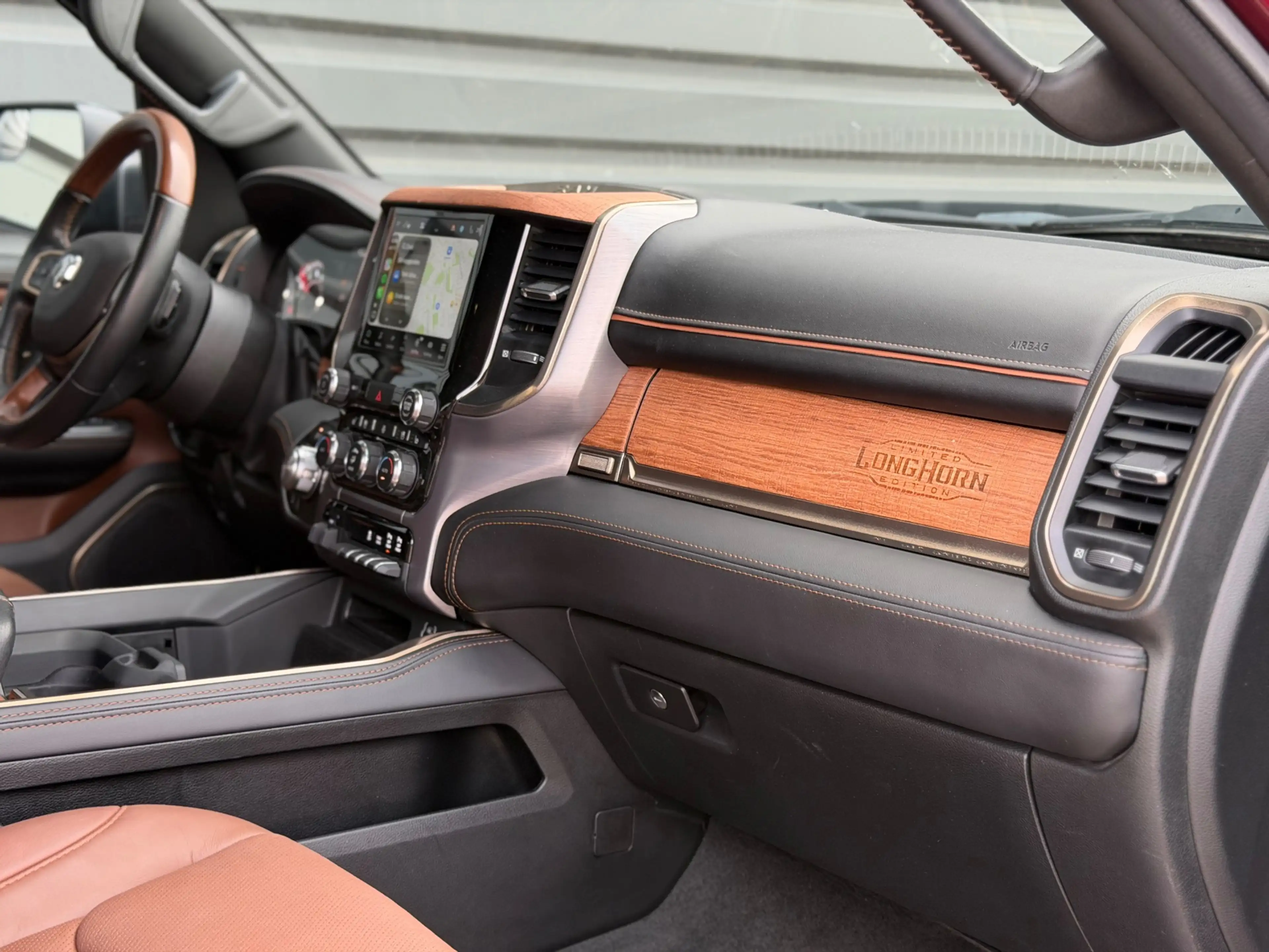 Dodge RAM 1500 5.7 V8 4x4 eTorque LIMITED LONGHORN EDITION — photo 7