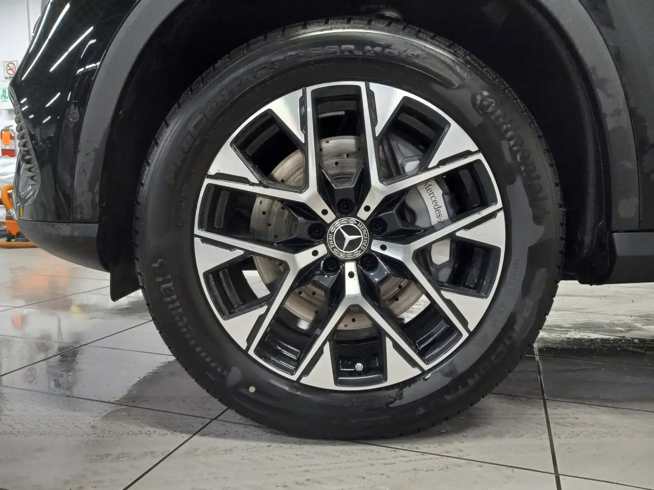 Mercedes-Benz GLC снимка Mercedes-Benz GLC