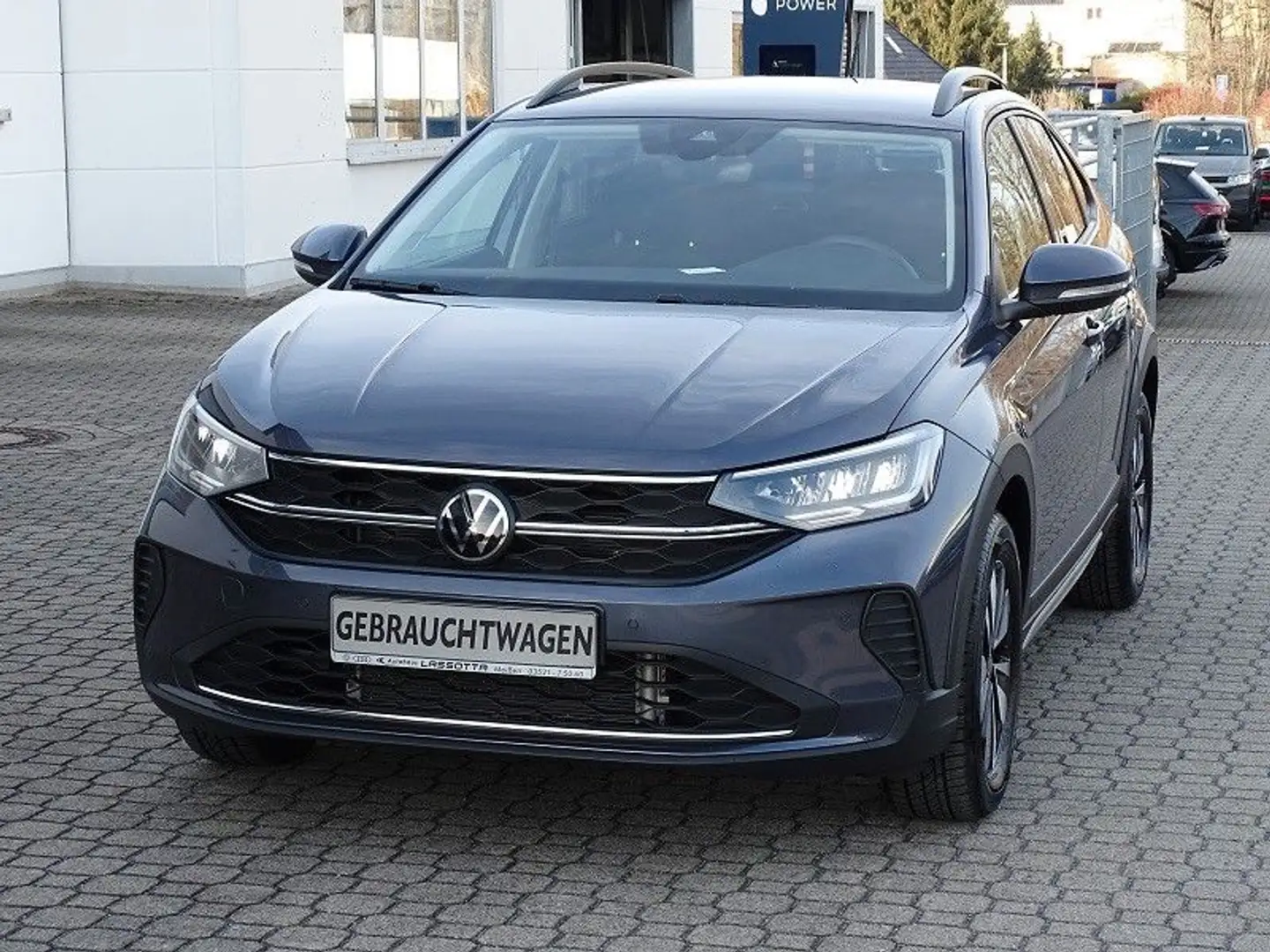 Volkswagen Taigo 1.0 TSI Move - LED / Navi / AHZV Grau - 2