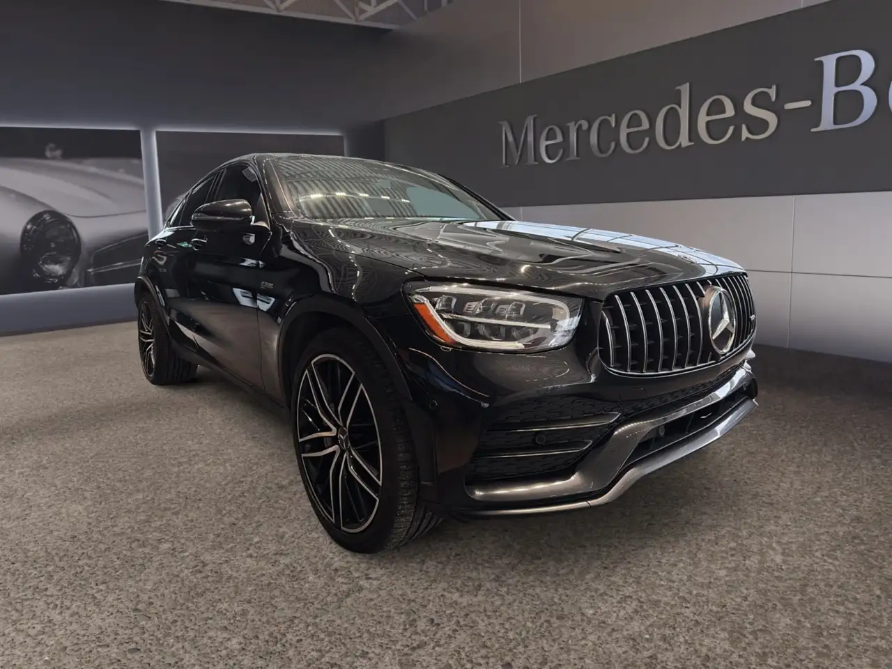 Mercedes-Benz GLC снимка Mercedes-Benz GLC