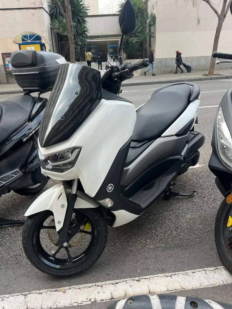 Yamaha NMAX - 1
